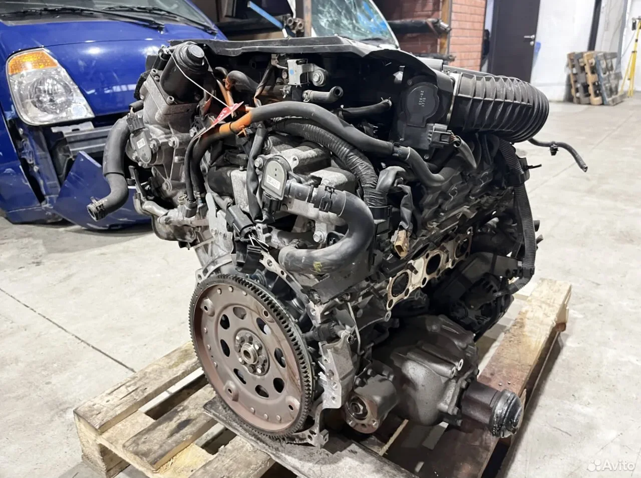 Двигатель VQ37VHR на Nissan Fuga 3.7 л 325-356 л/с б/у - миниатюра 2