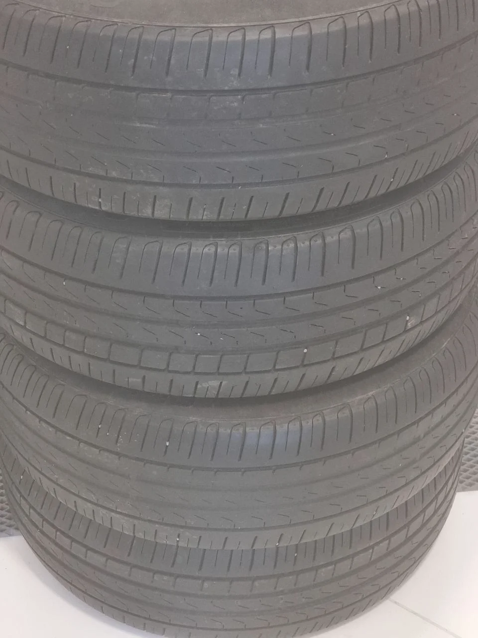 Резина летняяPirelli Cinturato P7 - изображение 1