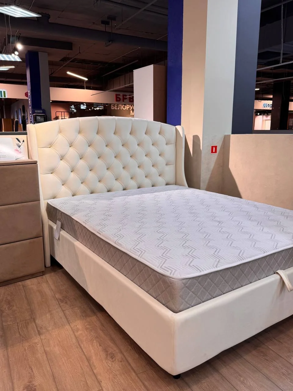 Кровать новая 160х200 - изображение 1