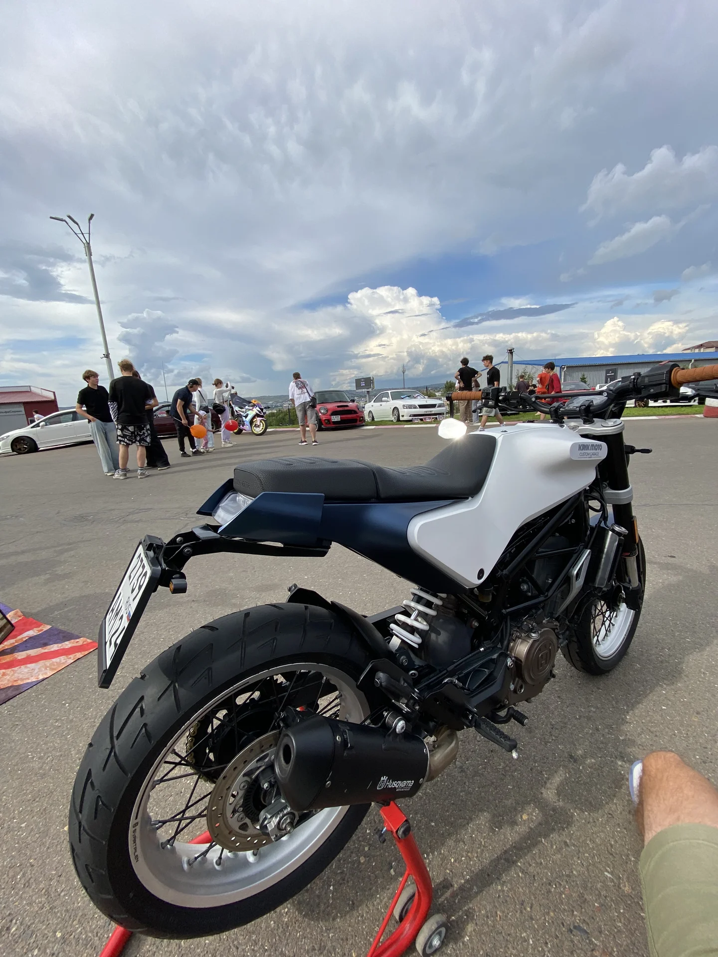 мотоцикл Husqvarna 401 - миниатюра 2