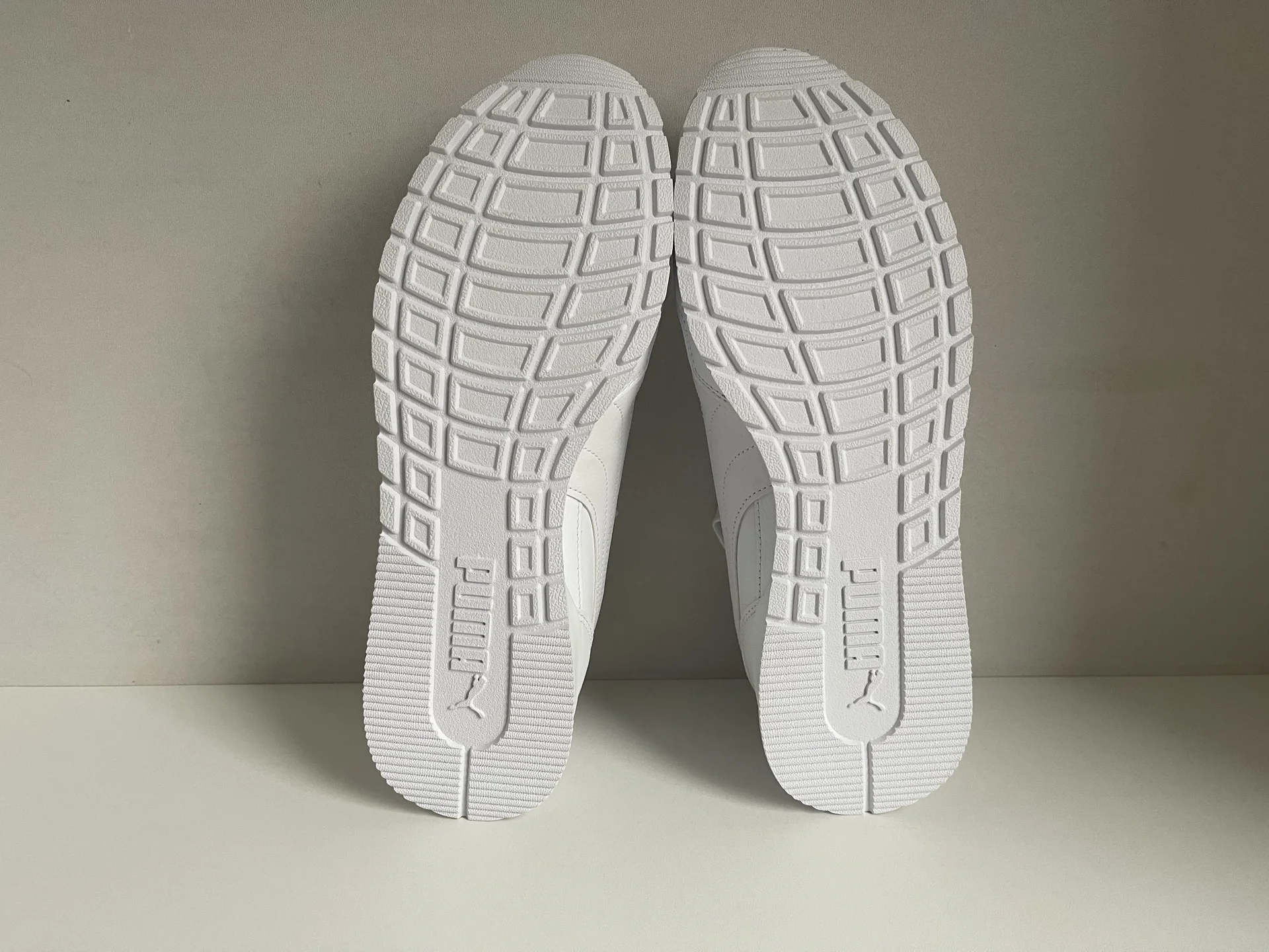 Кроссовки Puma ST Runner White - миниатюра 9