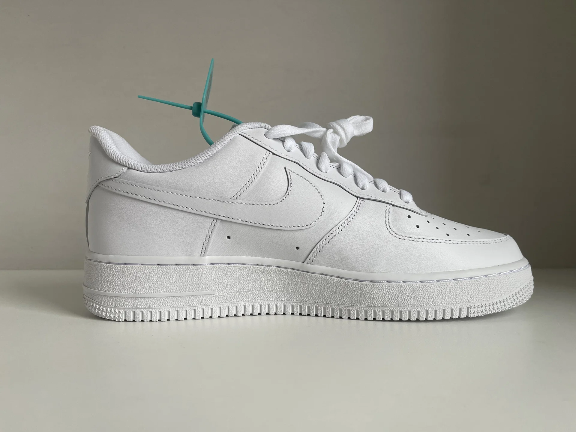 Кроссовки Nika Air Force 1 Low White - миниатюра 2