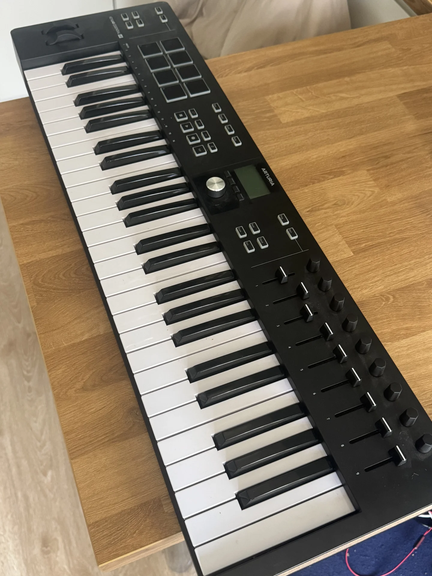 миди клавиатура Arturia key lab essential 49 - изображение 1