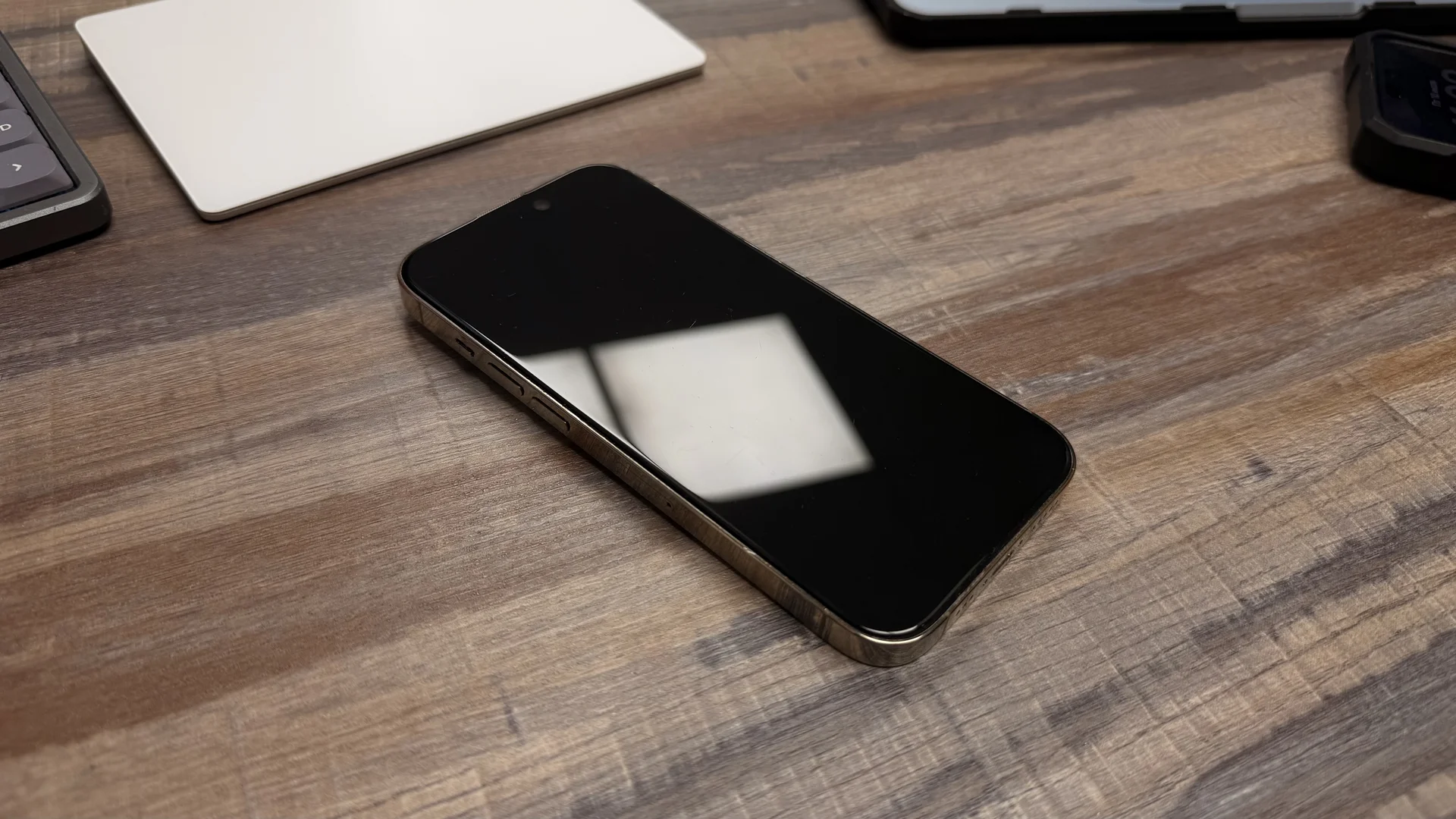 iPhone 14 Pro 256gb Desert sim+esim - миниатюра 6