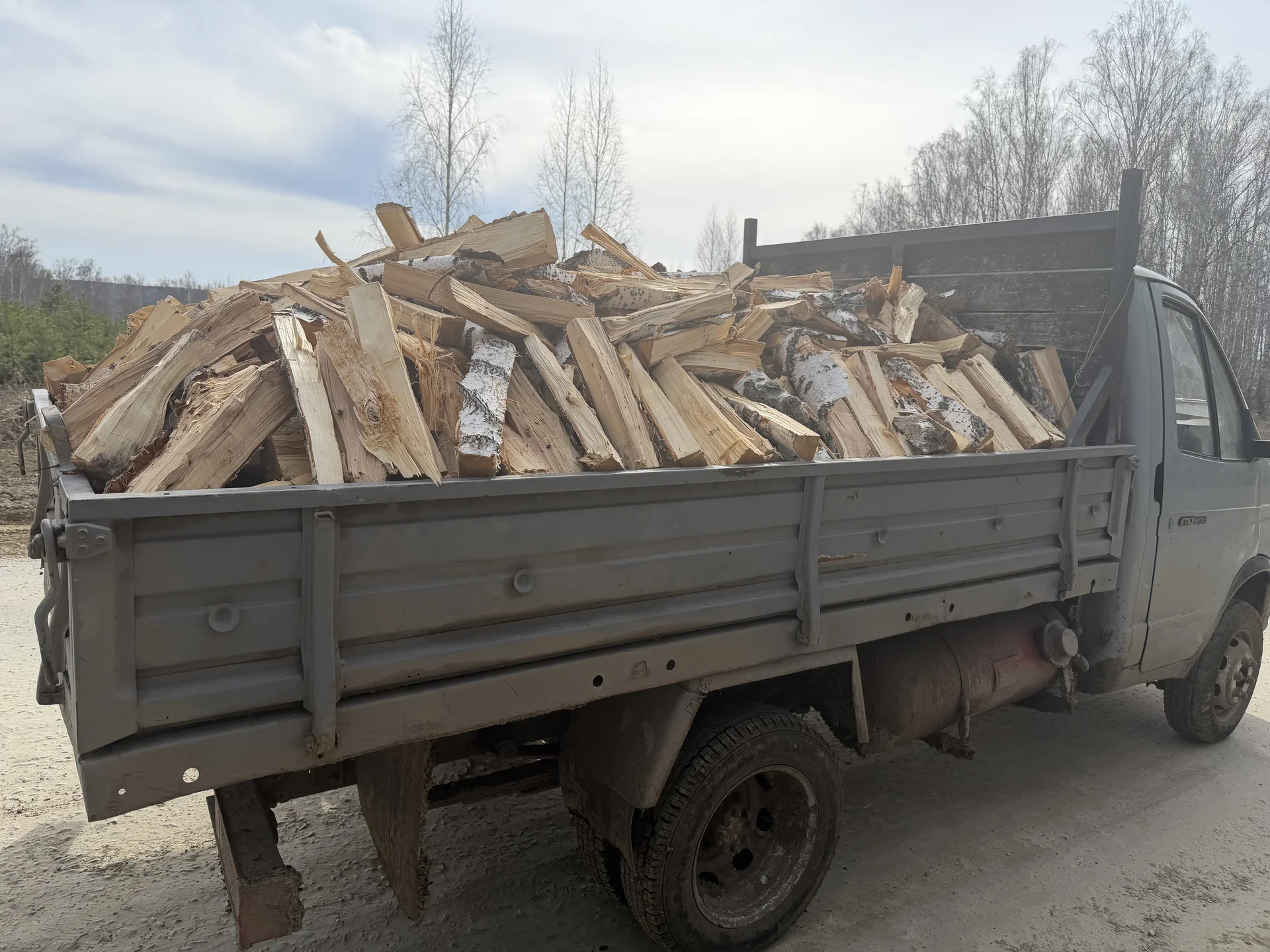 дрова березовые колотые - миниатюра 2