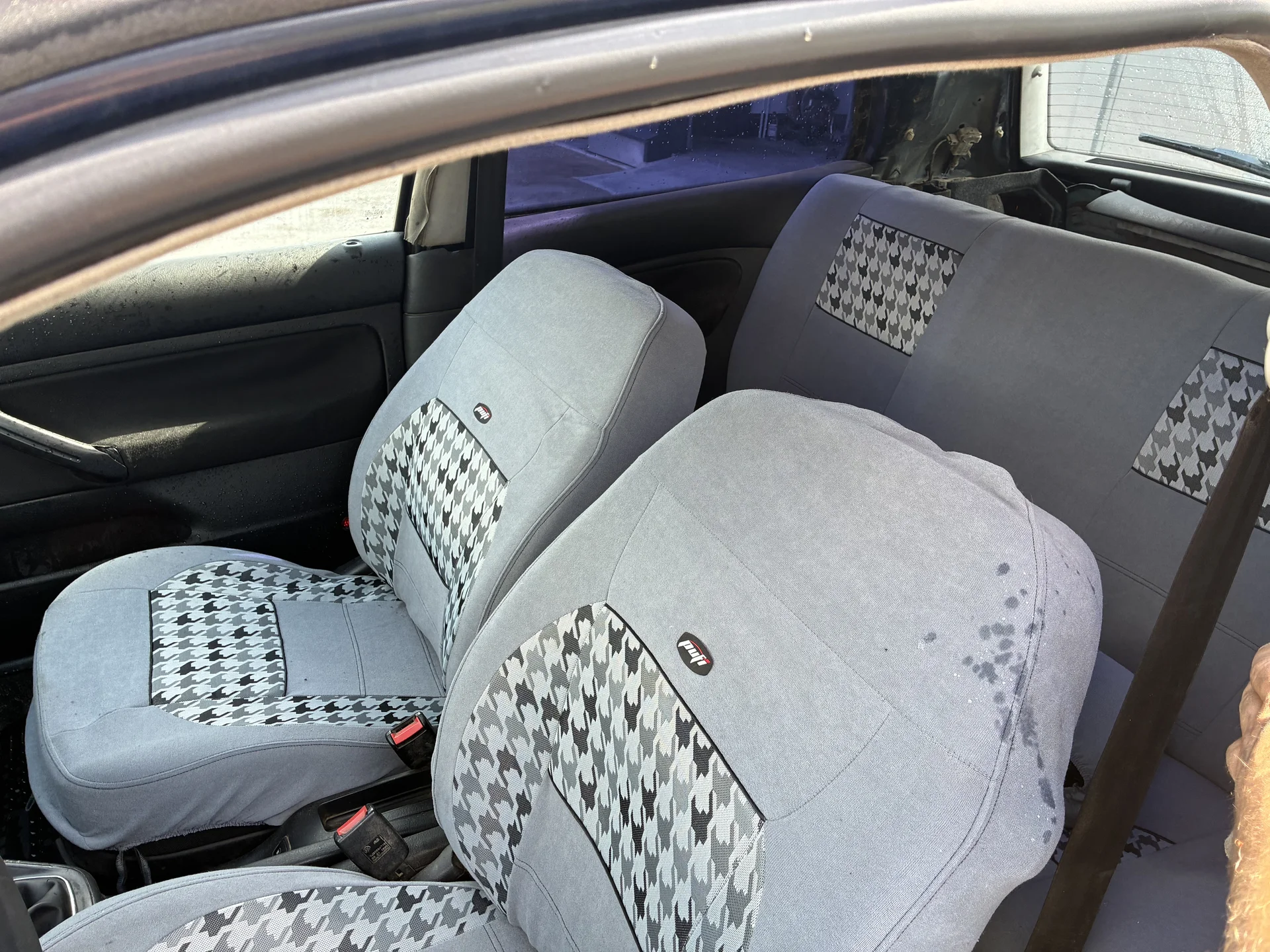 Volkswagen Golf 1.4 МТ, 1998, 217 751 км - миниатюра 9