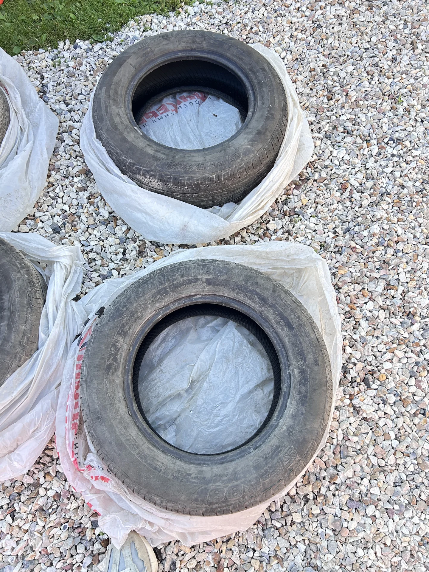 Sunfull SF-688 205/65 r15 - изображение 1