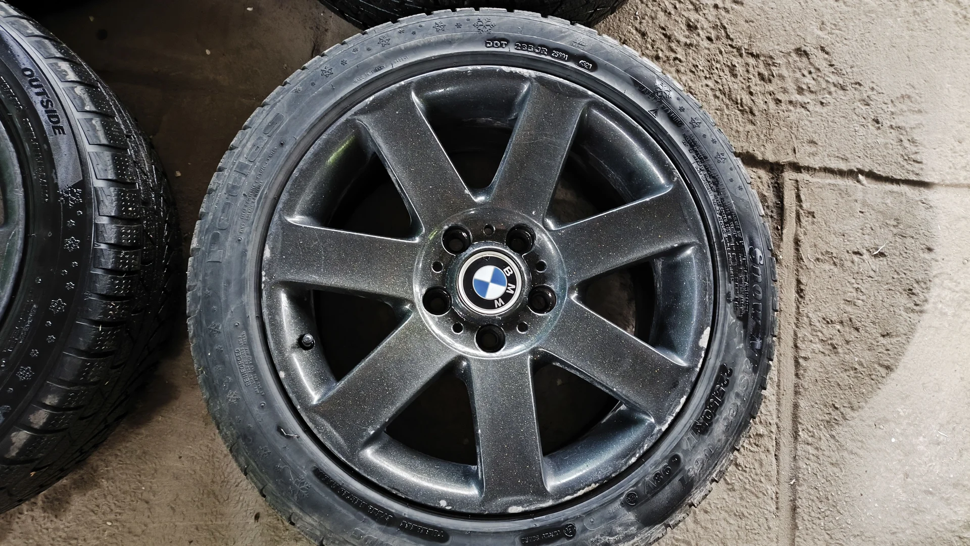 Колеса в сборе r17 зимние BMW - миниатюра 2