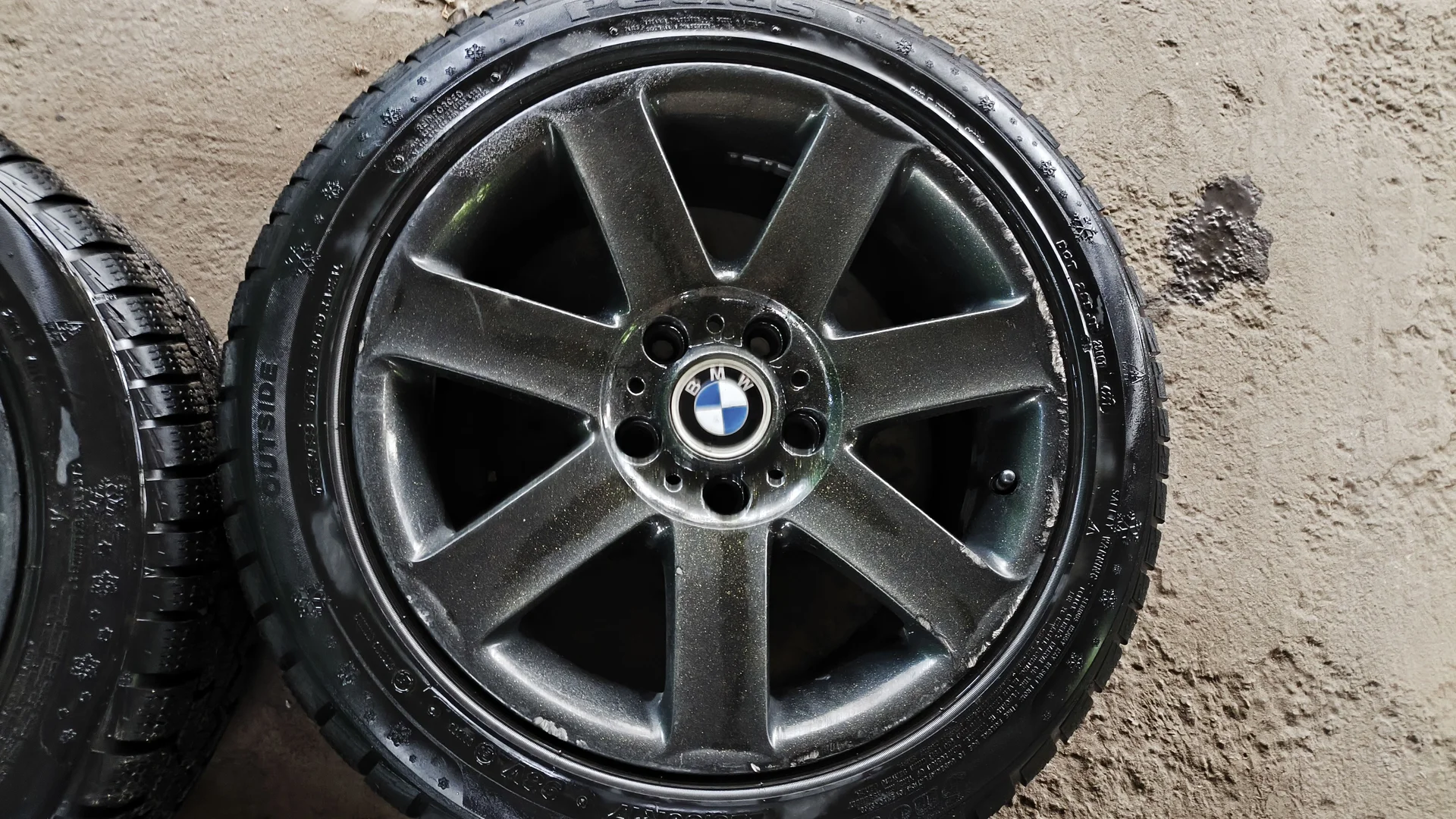 Колеса в сборе r17 зимние BMW - миниатюра 5
