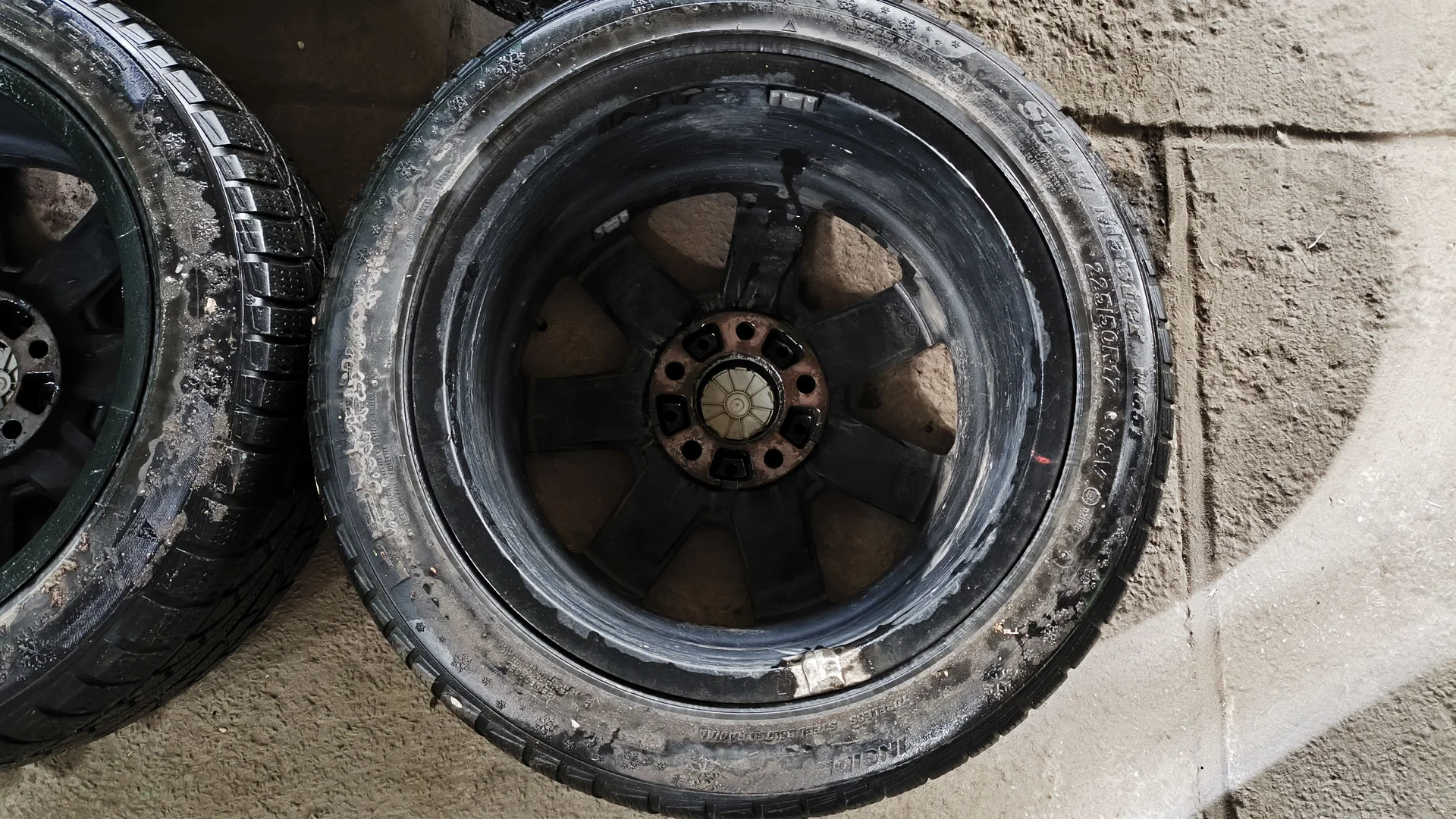 Колеса в сборе r17 зимние BMW - миниатюра 7