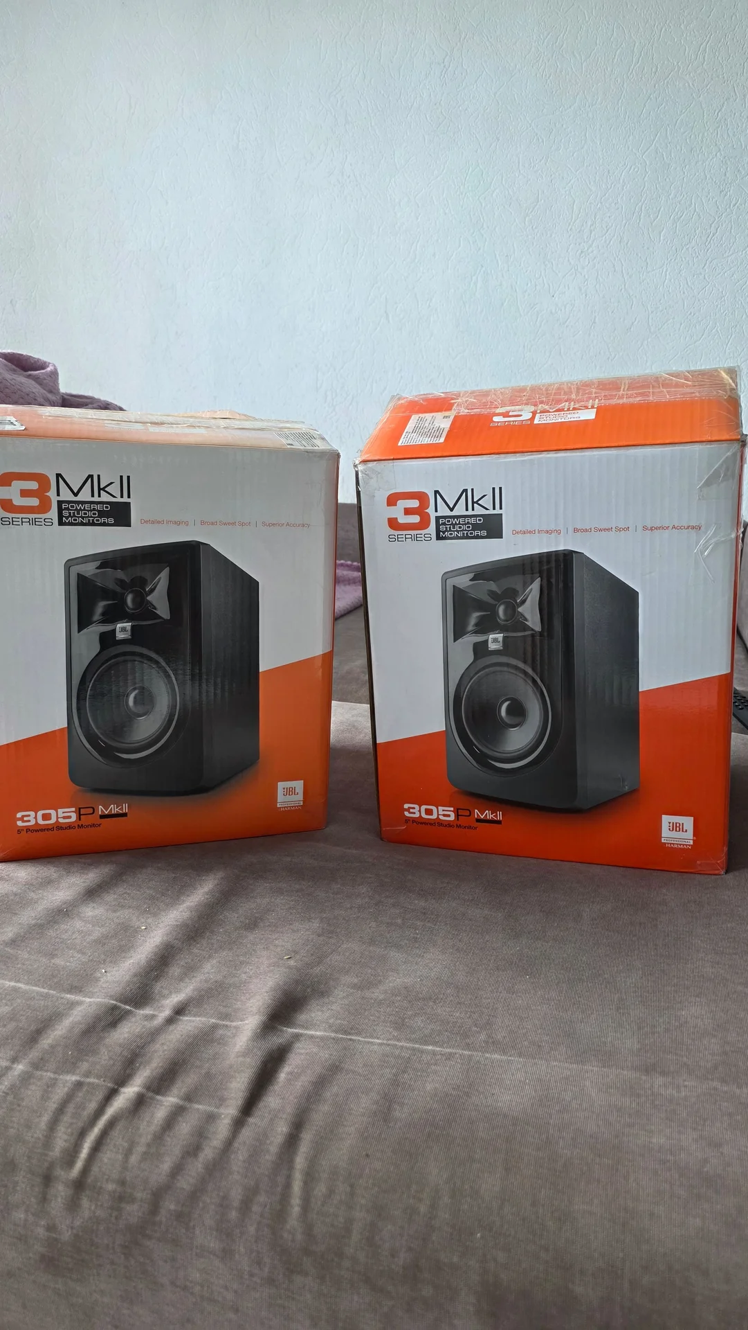 Студийные мониторы JBL 305P MKII - миниатюра 3