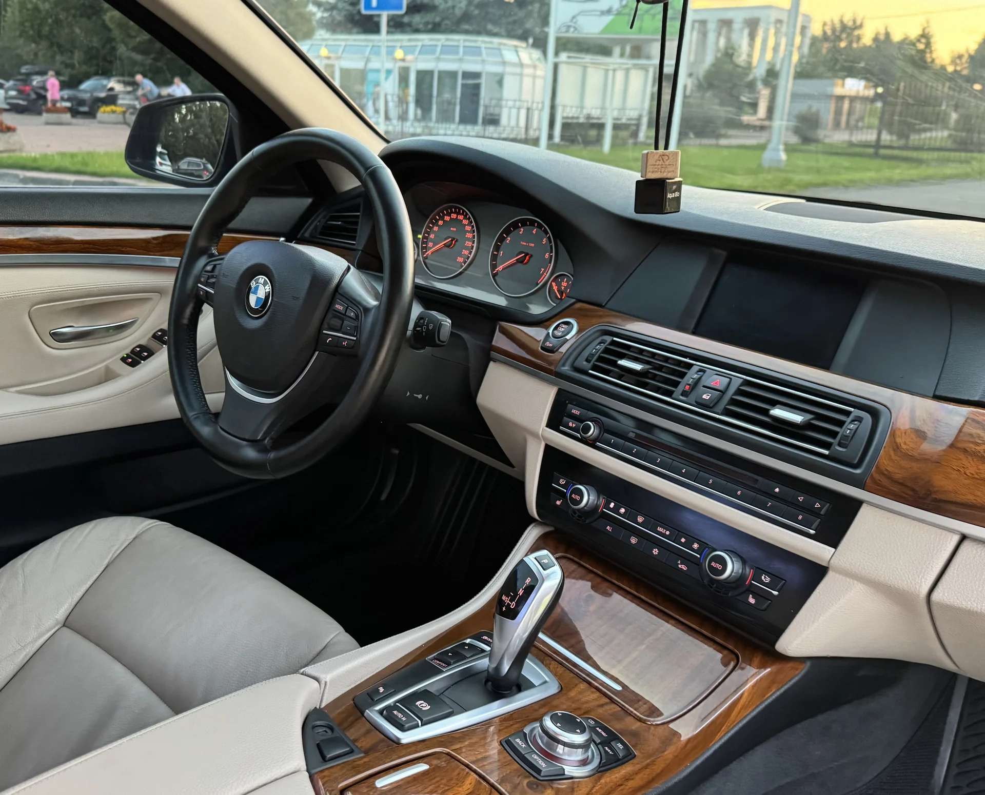 BMW F10 - миниатюра 20