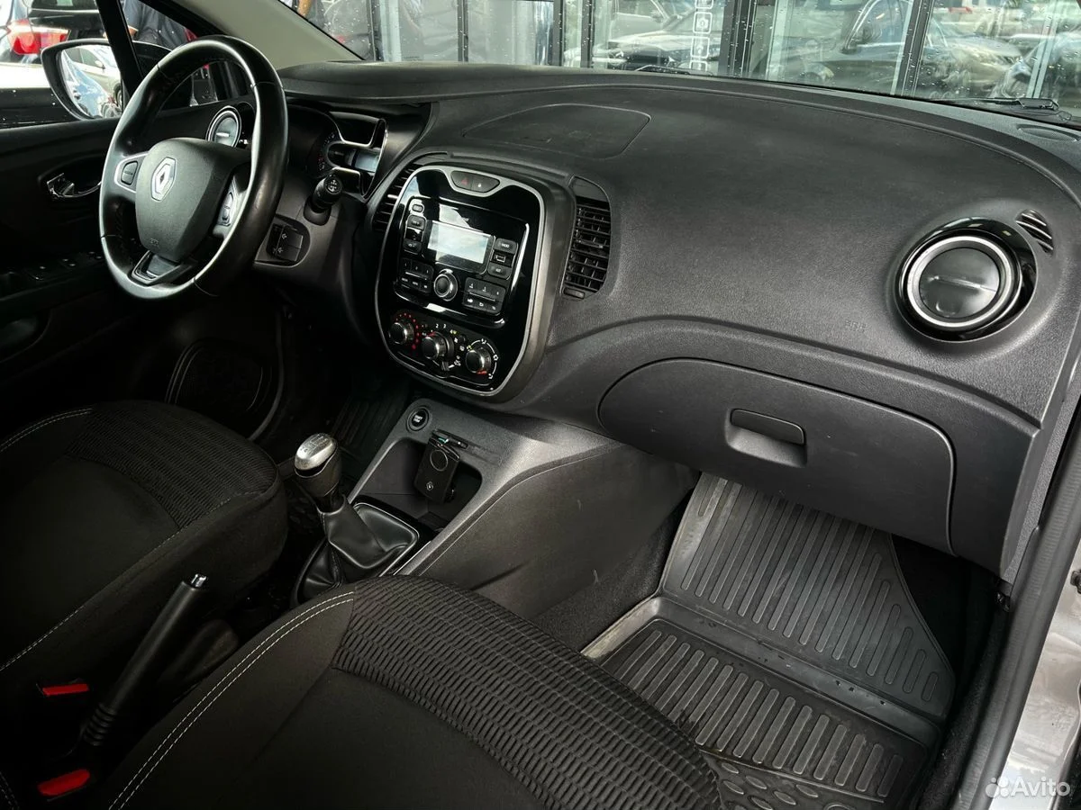 Renault Kaptur 1.6 MT, 2020 - миниатюра 3