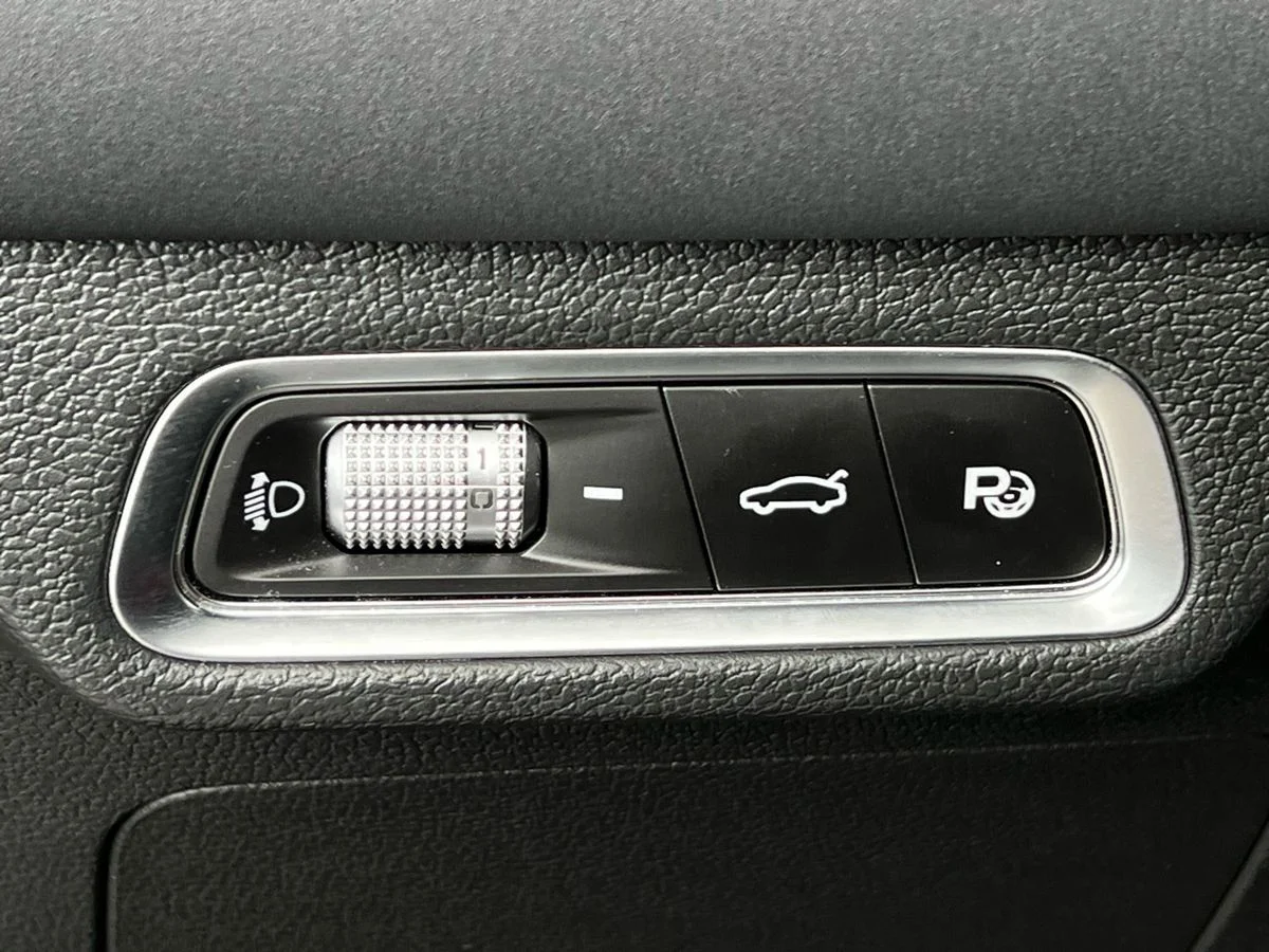 Geely Coolray I Рестайлинг, 2024 - миниатюра 14