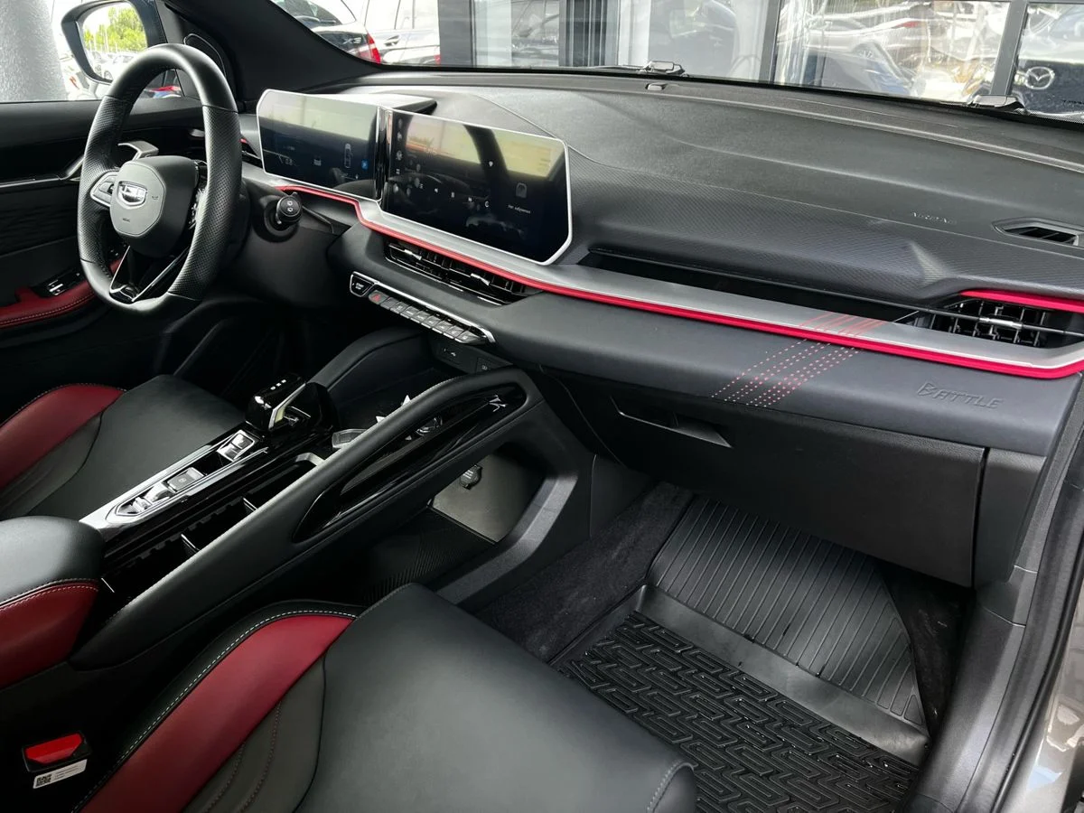 Geely Coolray I Рестайлинг, 2024 - миниатюра 20