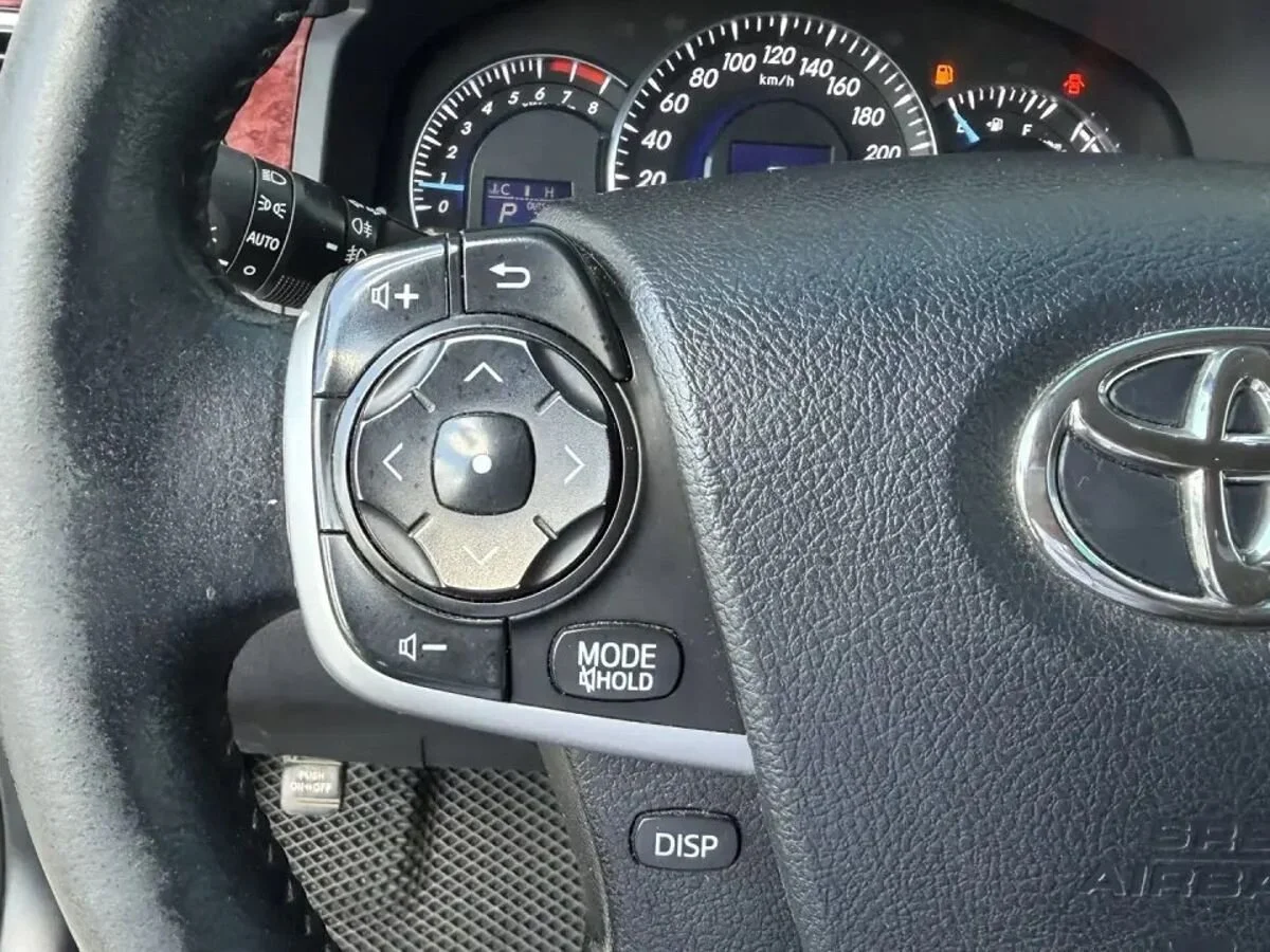 Toyota Camry VII (XV50), 2013 - миниатюра 8