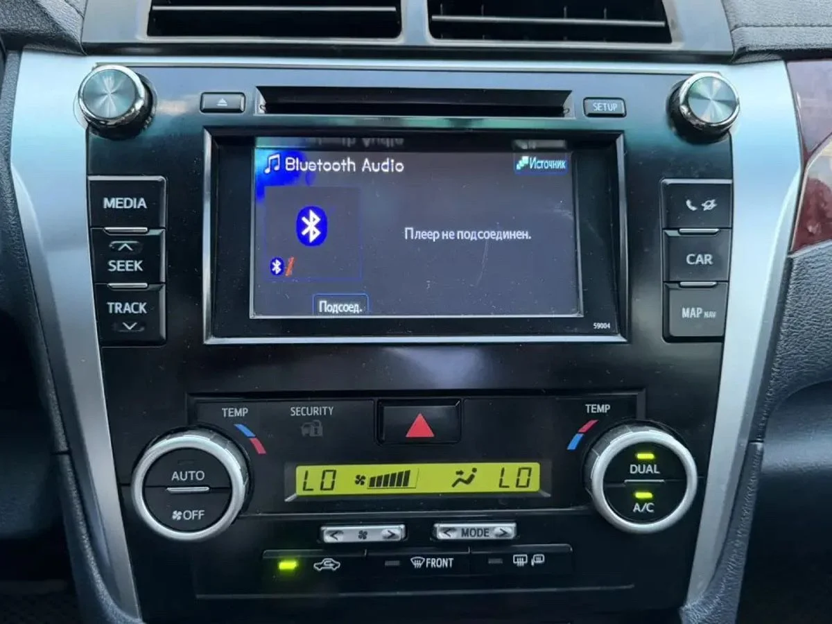 Toyota Camry VII (XV50), 2013 - миниатюра 10