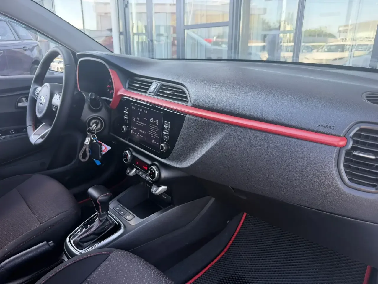 Kia RIO 2021 - миниатюра 15
