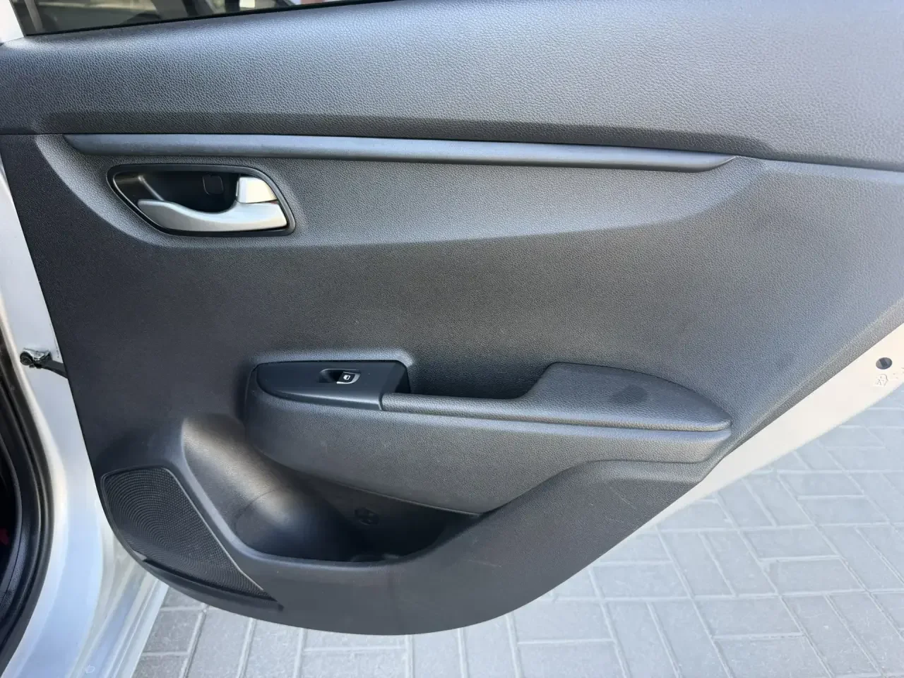 Kia RIO 2021 - миниатюра 16