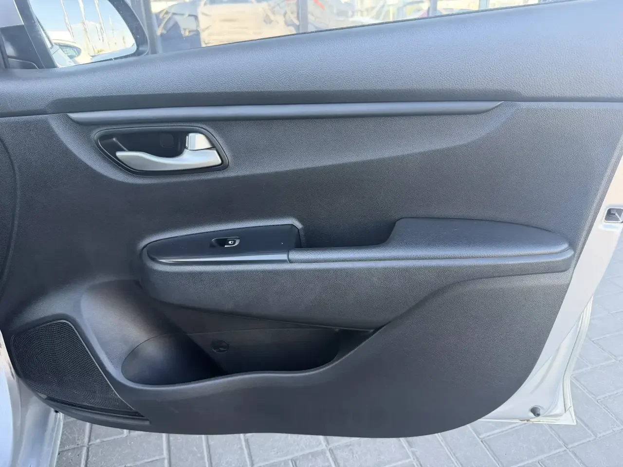 Kia RIO 2021 - миниатюра 18