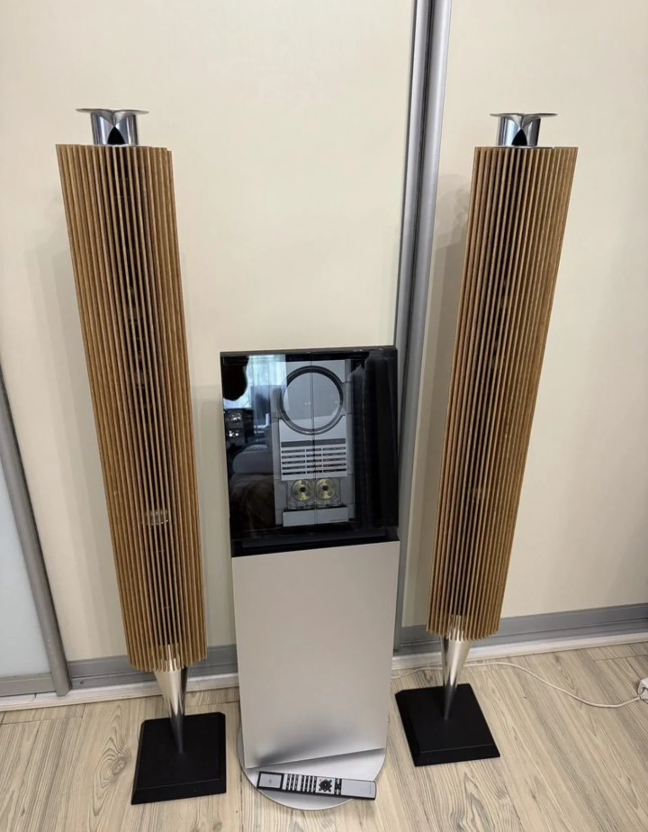 Bang Olufsen Beosound Ouverture mk2 / Beolab 18 - изображение 1