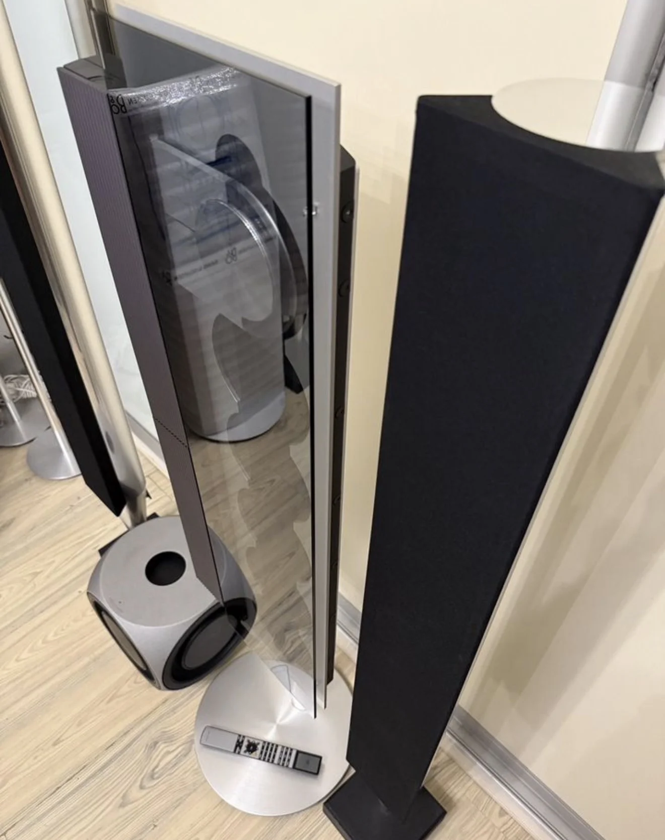 B & O Beosound 9000 / Beolab 2 / beolab 8000 - миниатюра 7