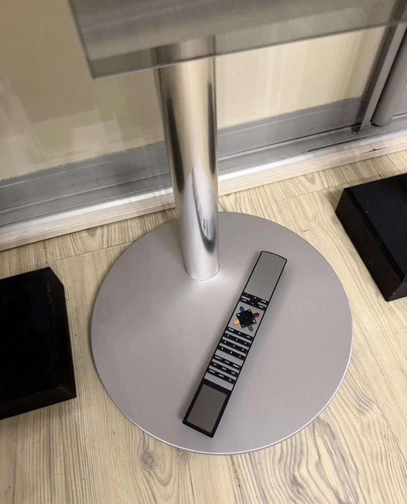 B & O Beosound 9000 (GB) / Beolab 8000 / beo 4 - миниатюра 8