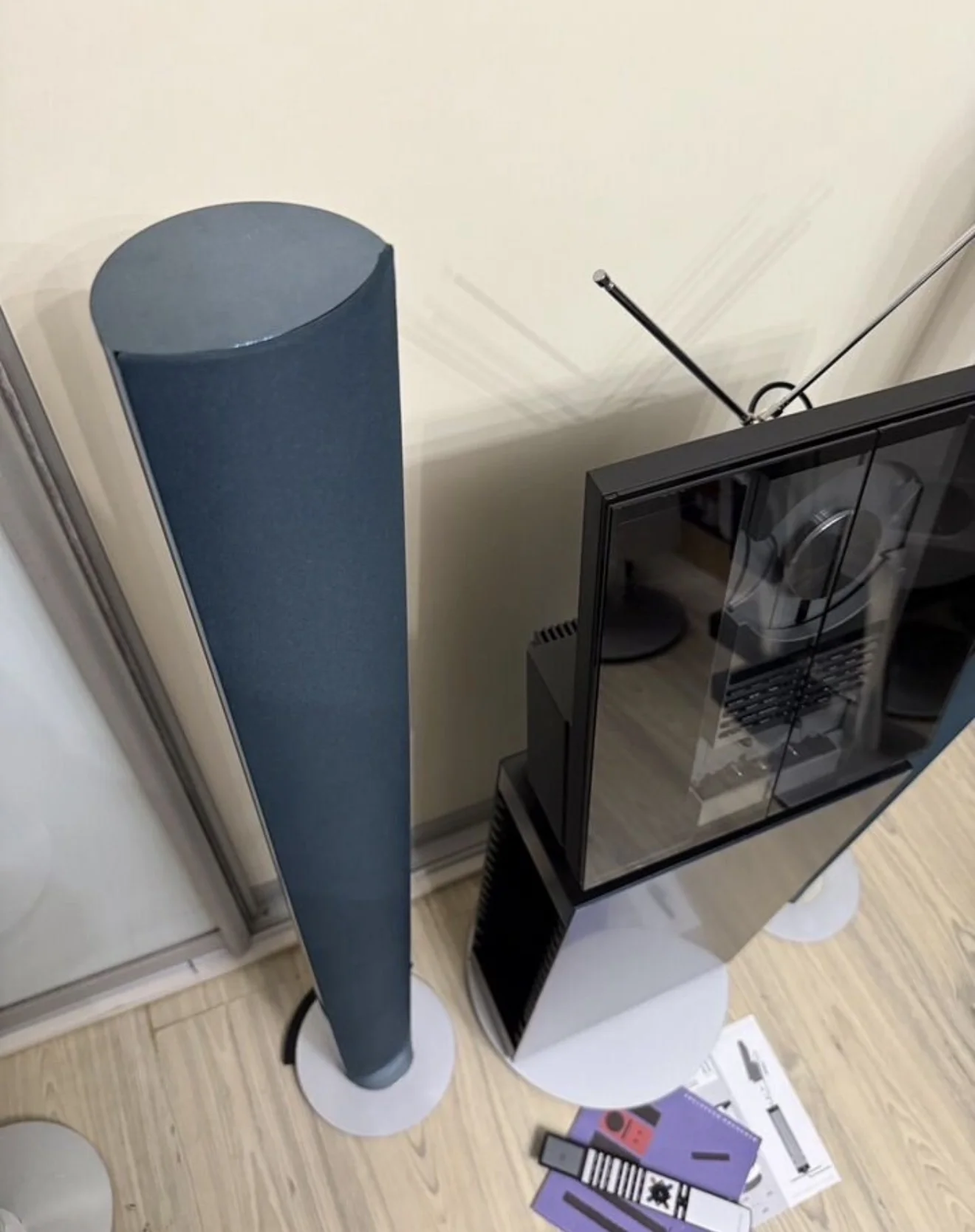 B & O beosound ouverture / beolab 6000 limit green - миниатюра 3