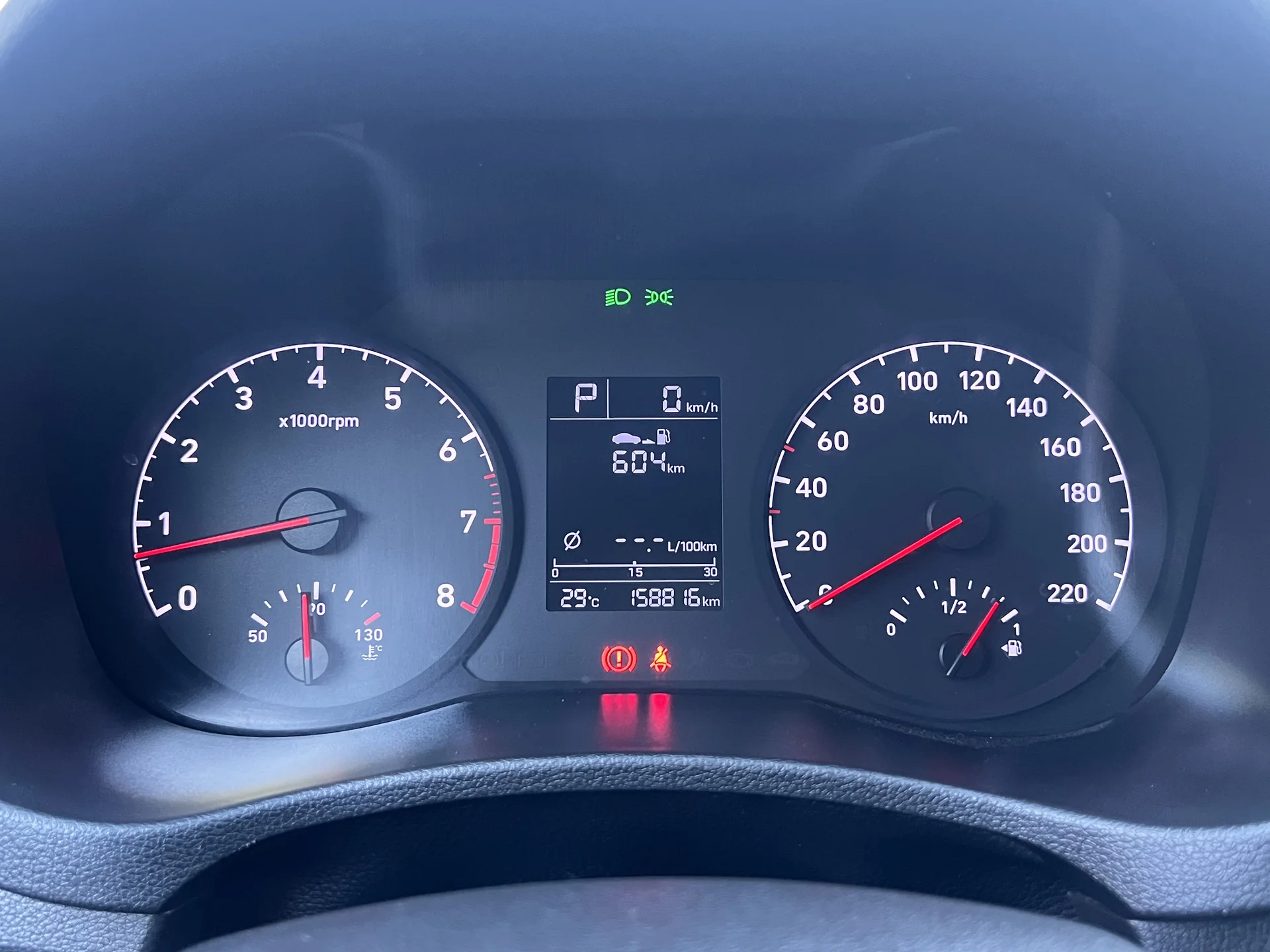 Hyundai Solaris 2019 - миниатюра 9
