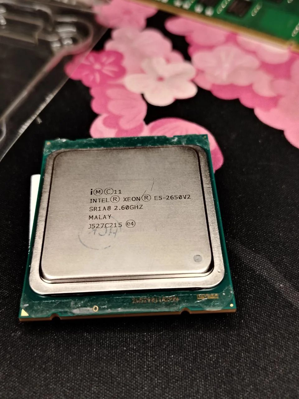 Процессор Xeon E5-2650v2 - миниатюра 2