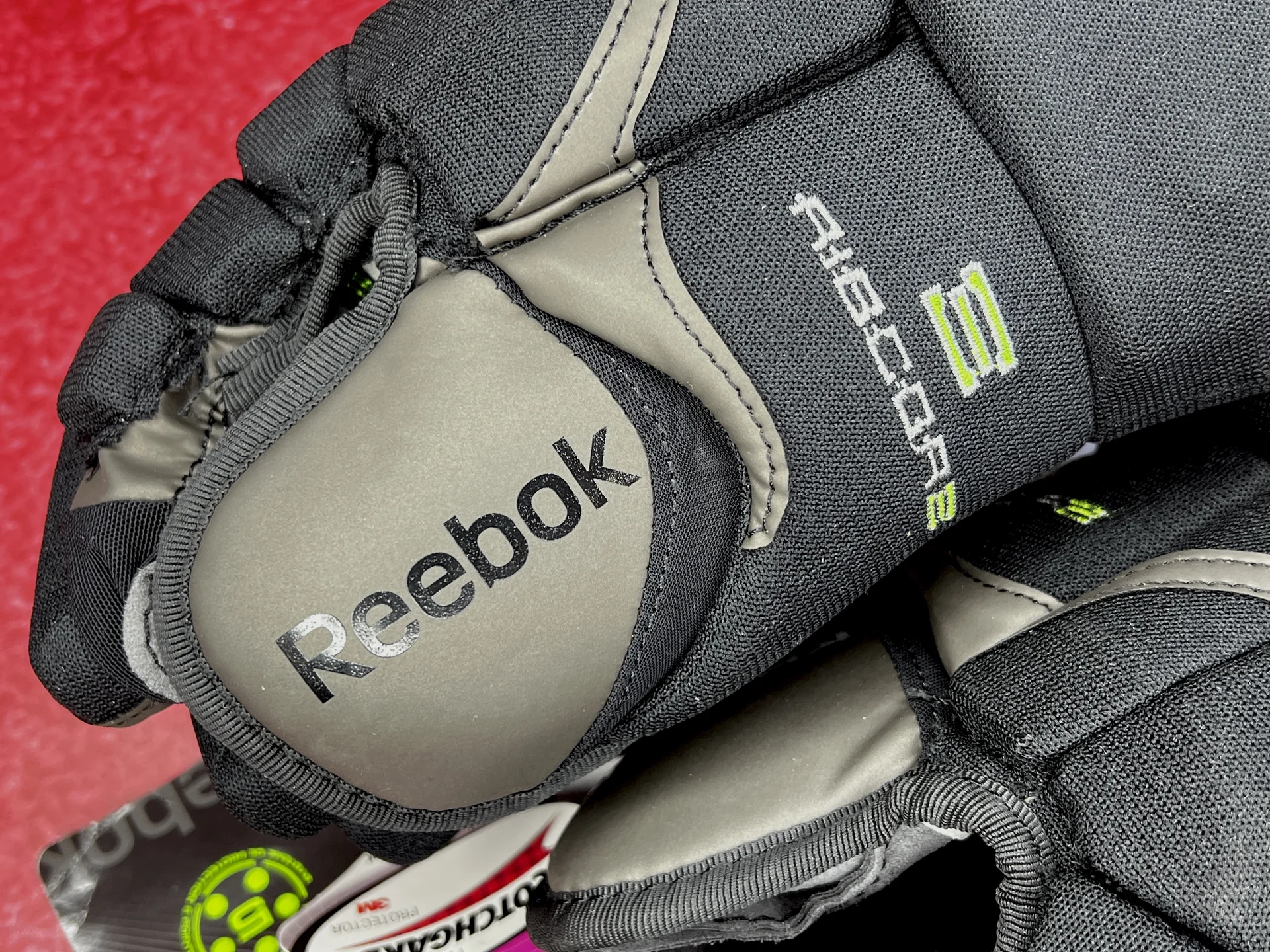 Хоккейные перчатки краги reebok ribcore SR 13 - миниатюра 2