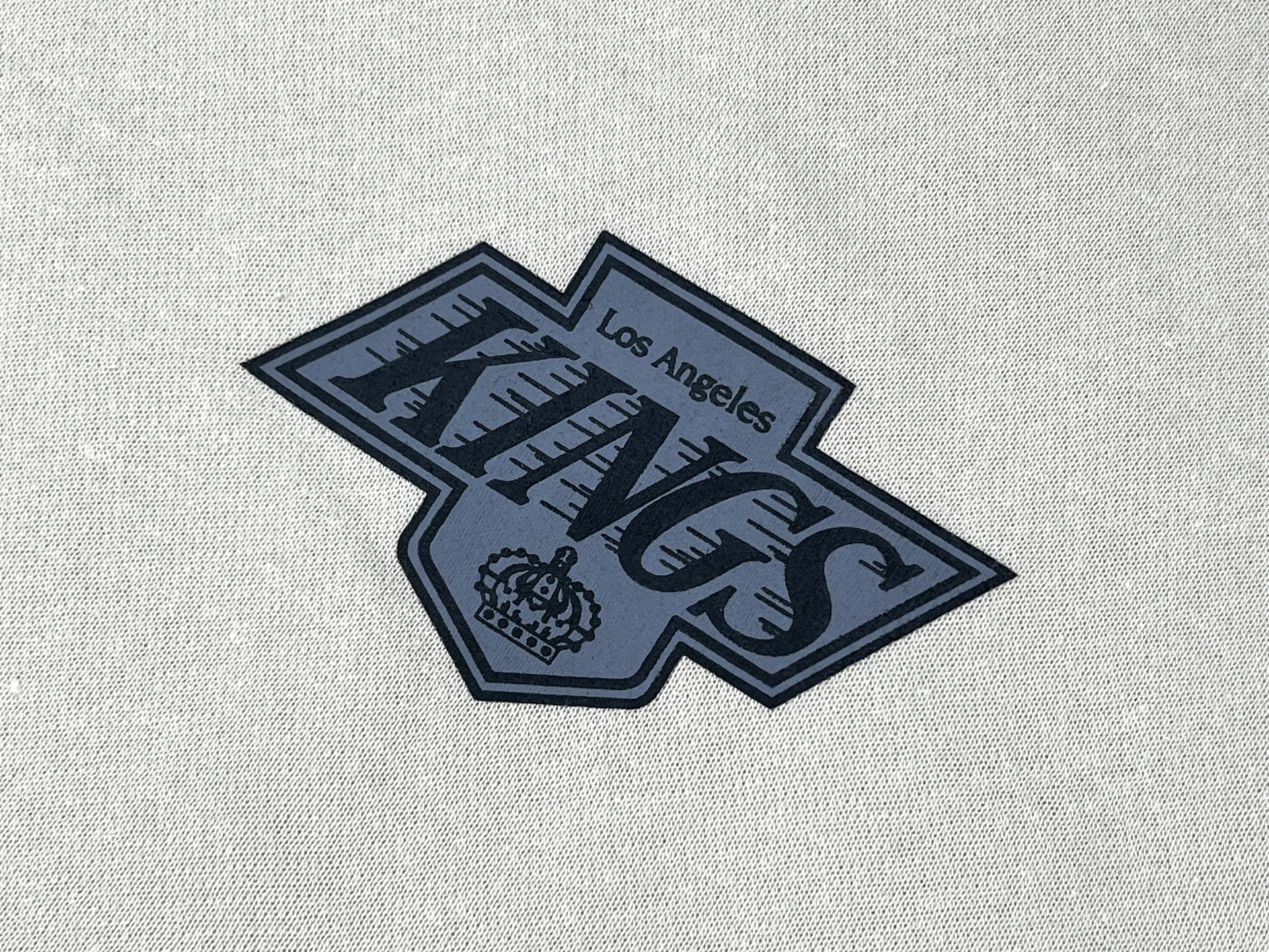 Хоккейный свитшот stadium essentials LOA angeles L - миниатюра 2