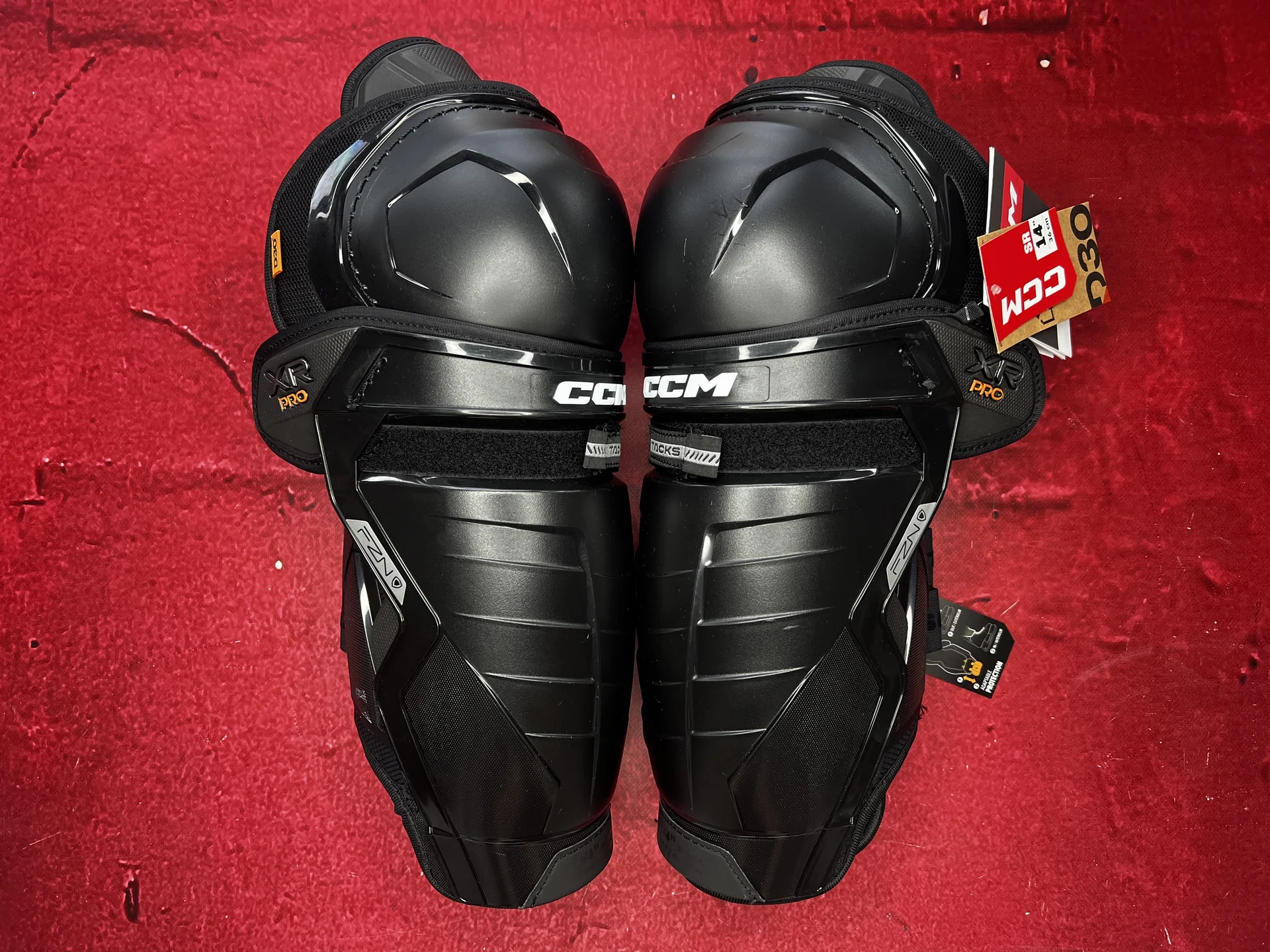 Хоккейные щитки CCM tacks XR PRO SR 14 - миниатюра 3