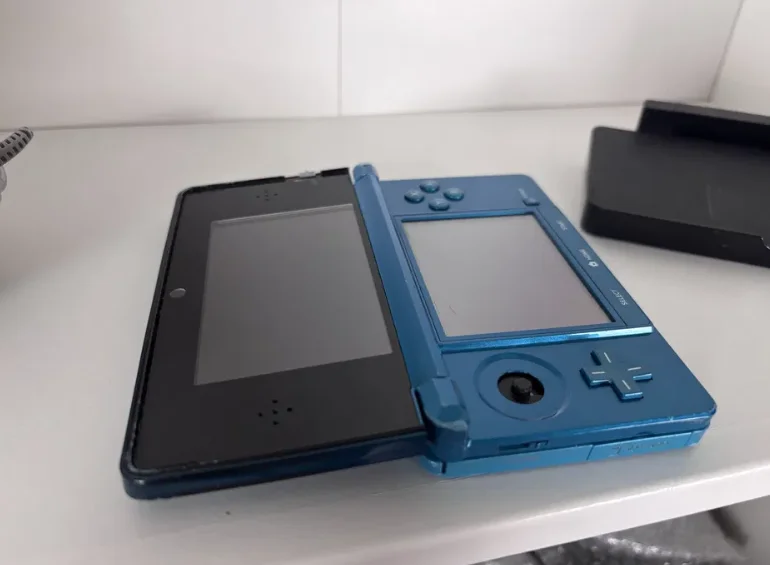 Приставка Nintendo 3DS - миниатюра 2