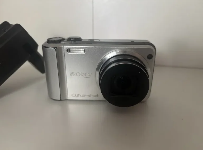 Фотоаппарат SONY DSC-H70 - миниатюра 2