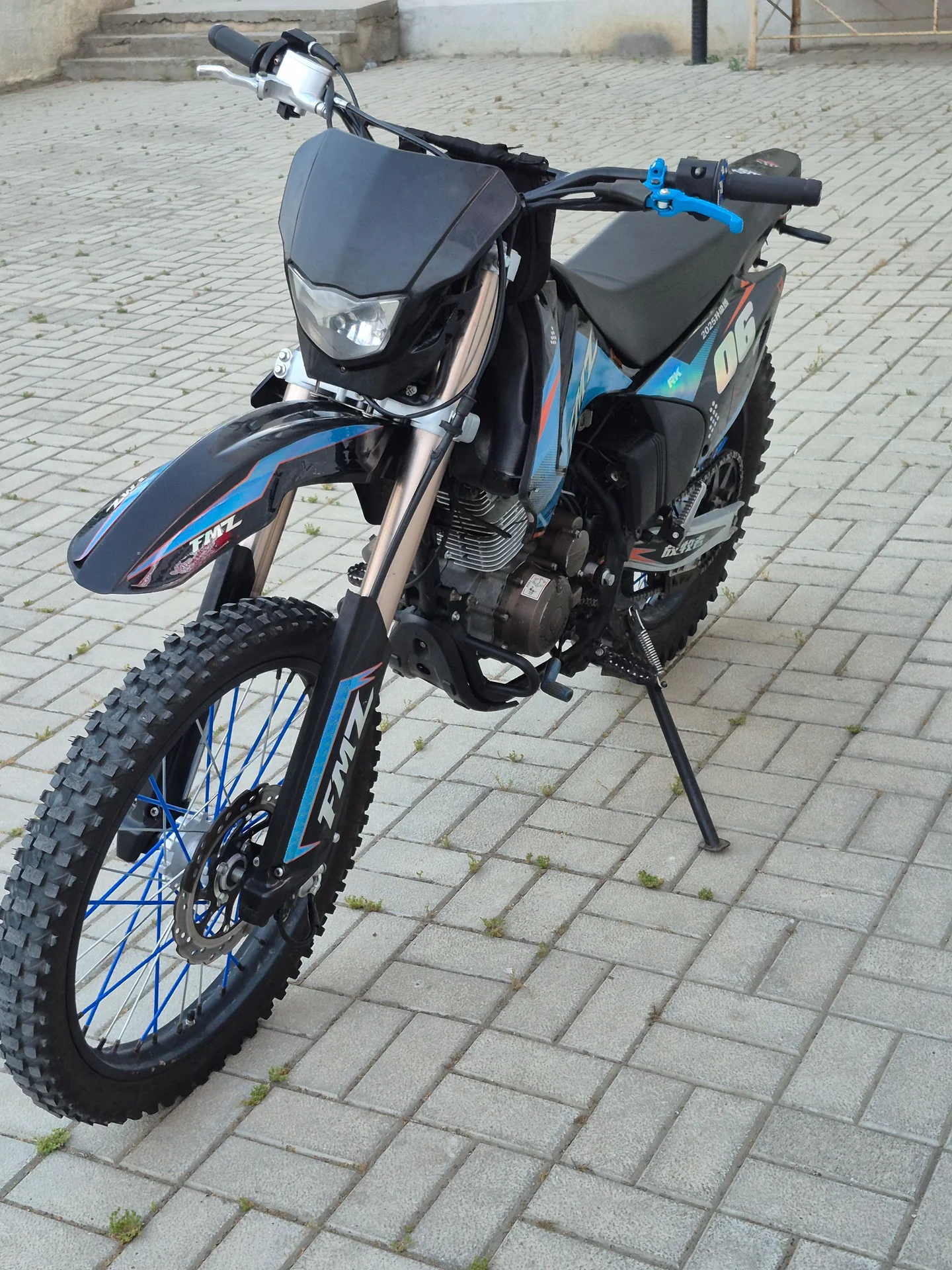 мотоцикл xinguizun FMZ 06 250CC - миниатюра 6