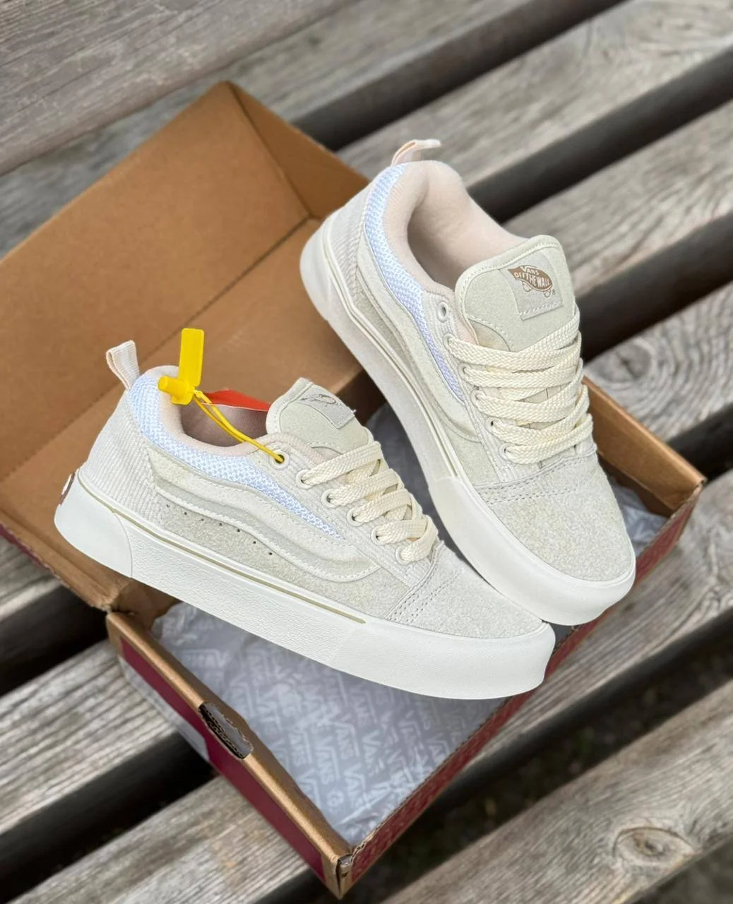 Кроссовки Vans - миниатюра 2