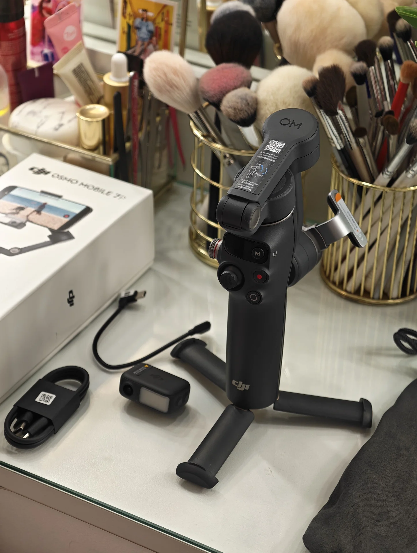 Стабилизатор DJI Osmo Mobile 7p - изображение 1