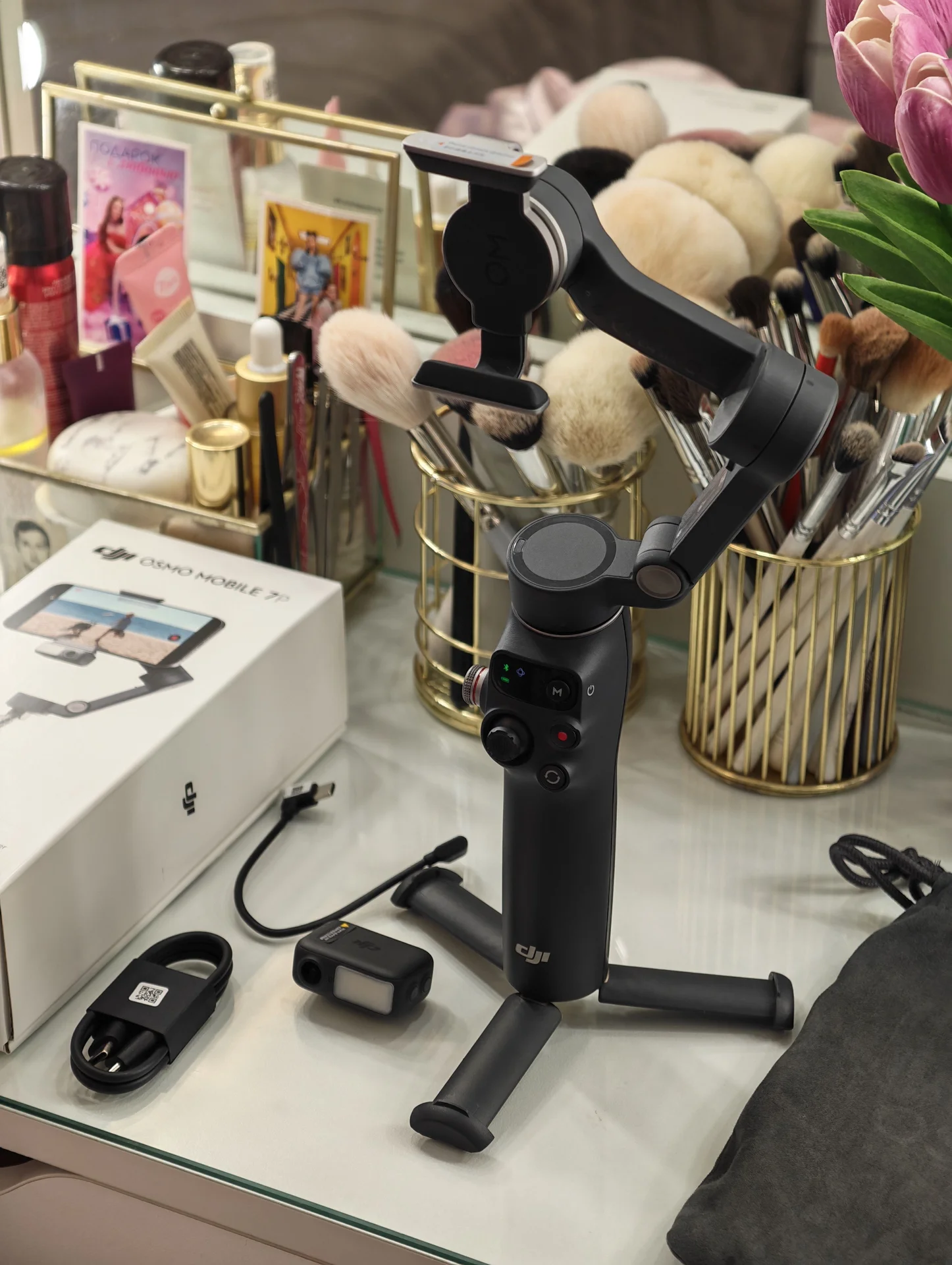 Стабилизатор DJI Osmo Mobile 7p - миниатюра 2