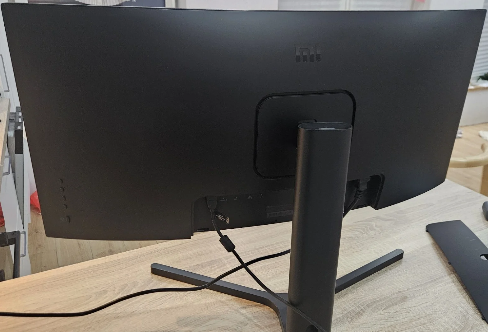 Xiaomi Mi Curved Gaming Monitor 34" (wqhd, 144 Гц - миниатюра 2