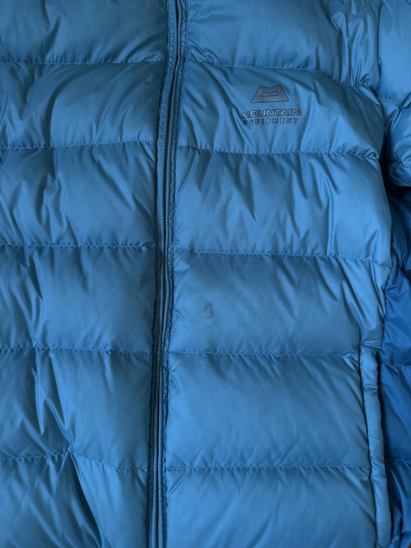 Пуховик Mountain equipment - миниатюра 3