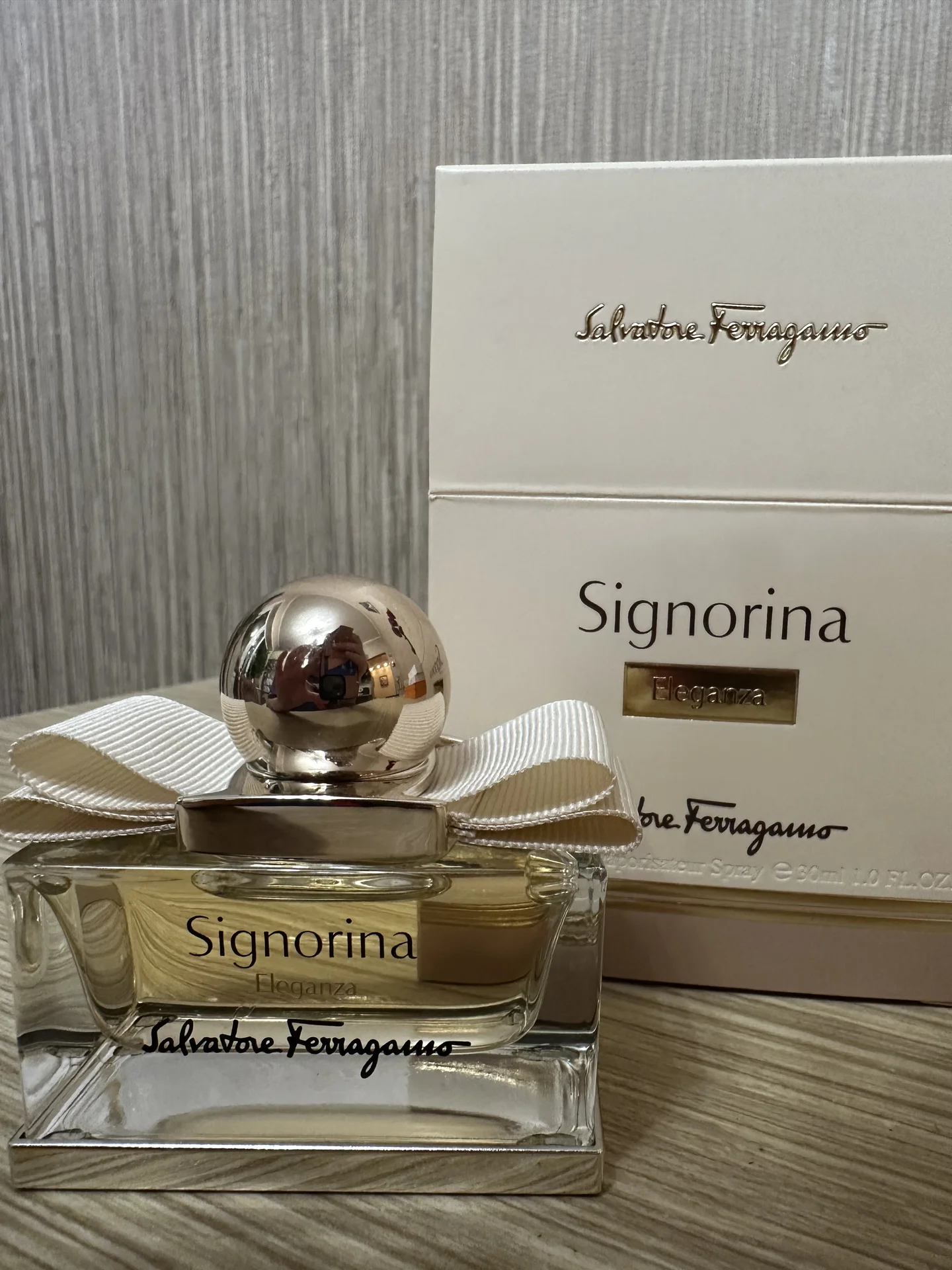 Духи Salvatore Ferragamo Signorina Eleganza - изображение 1