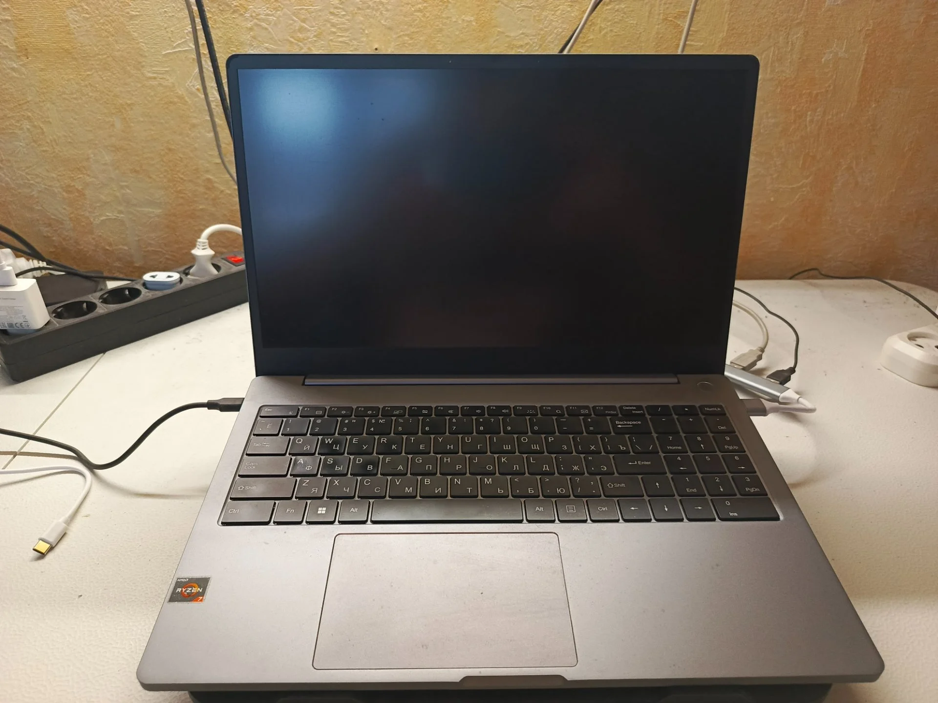 Игровой ноутбук 15.6", AMD Ryzen 7 4800H, RAM 32 Г