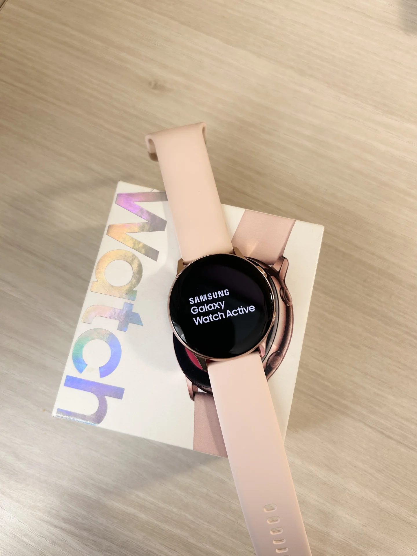 Смарт-часы Samsung Galaxy Watch Active - миниатюра 2