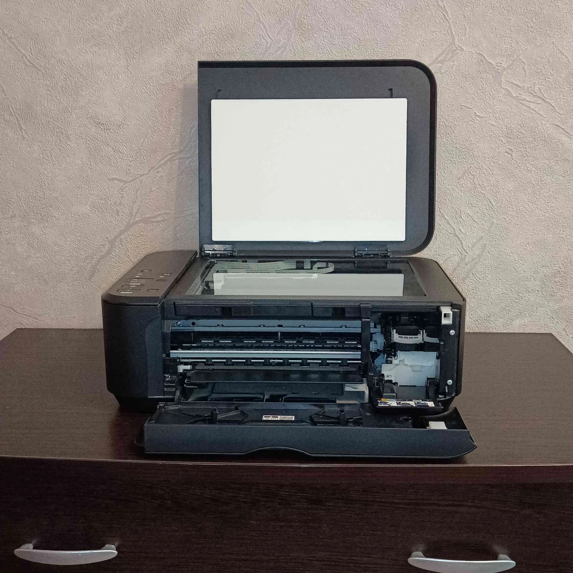 МФУ (принтер сканер копир) Canon PIXMA 3540 - миниатюра 2