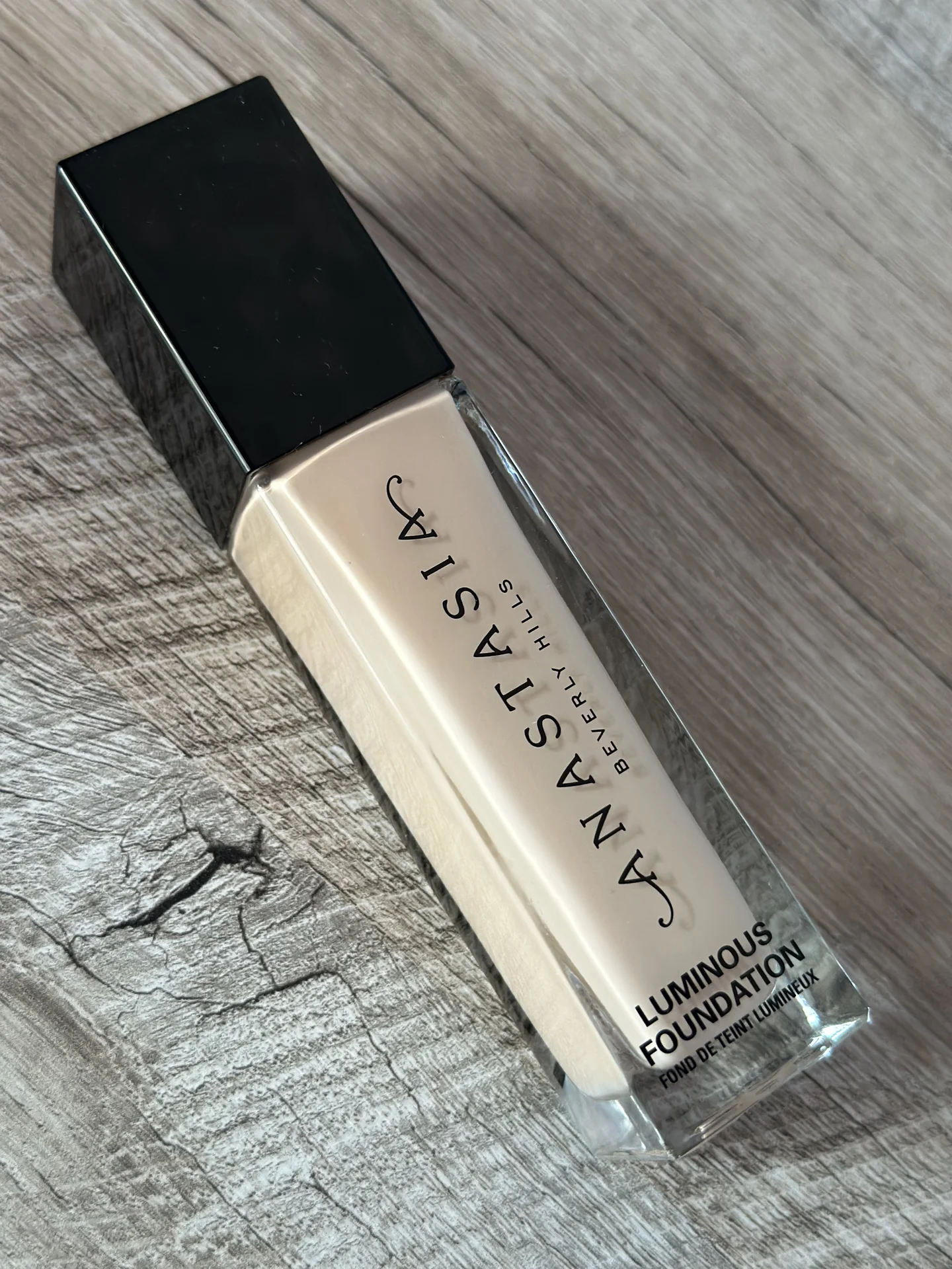 ТОНАЛЬНАЯ ОСНОВА ANASTASIA BEVERLY HILLS luminous - миниатюра 2