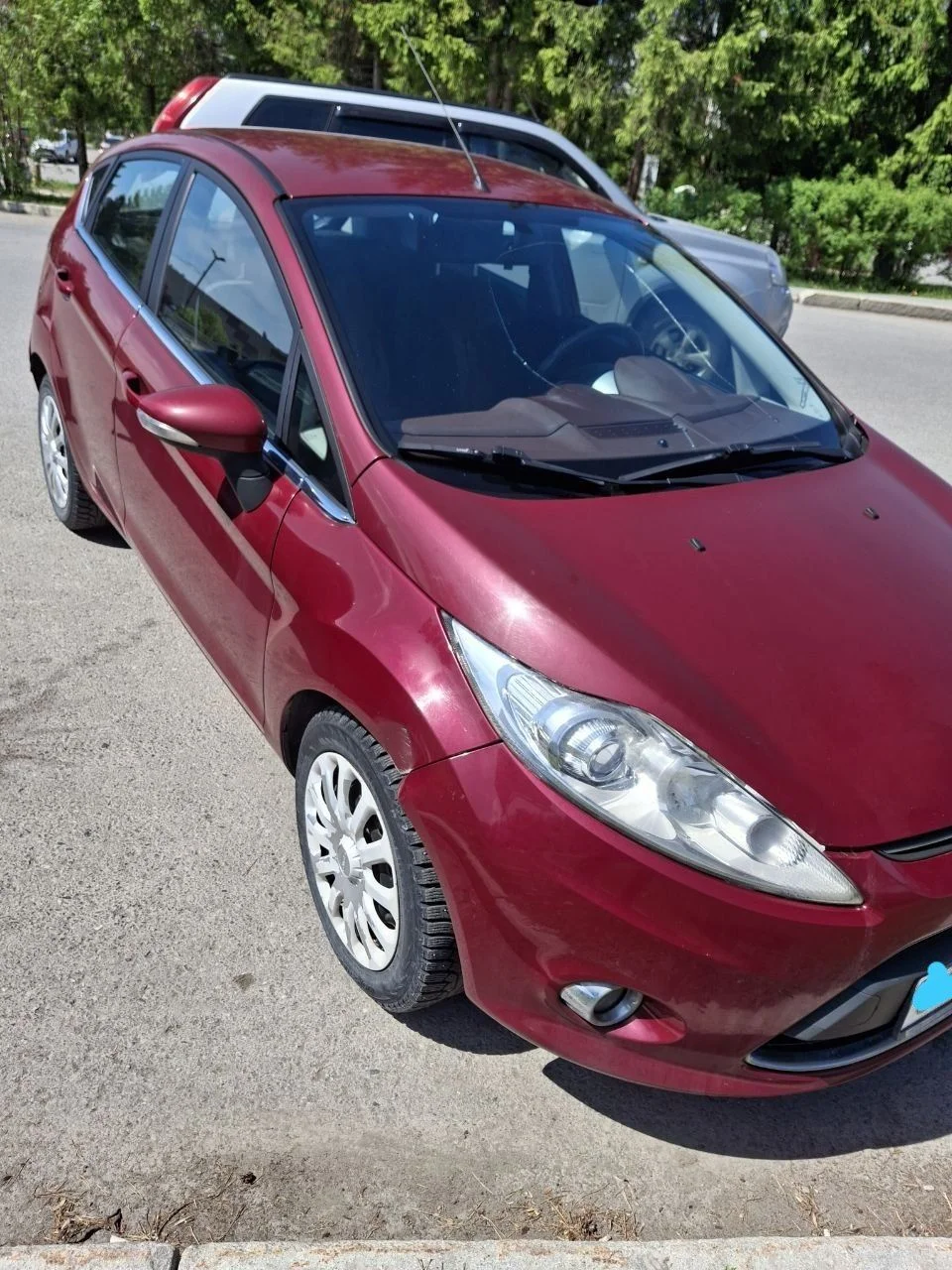 Ford Fiesta 2011 - миниатюра 3