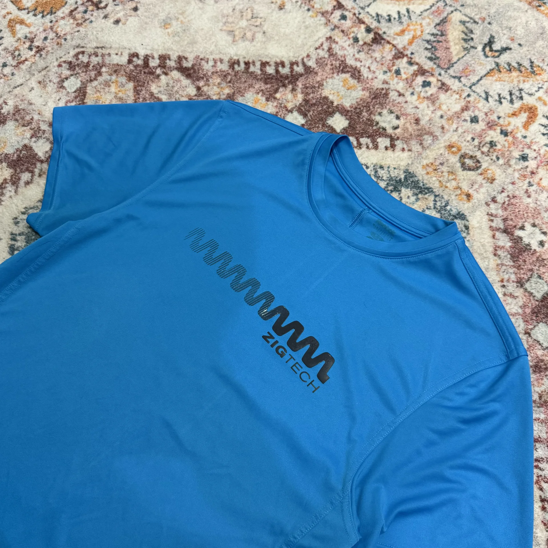 Футболка Reebok - миниатюра 2