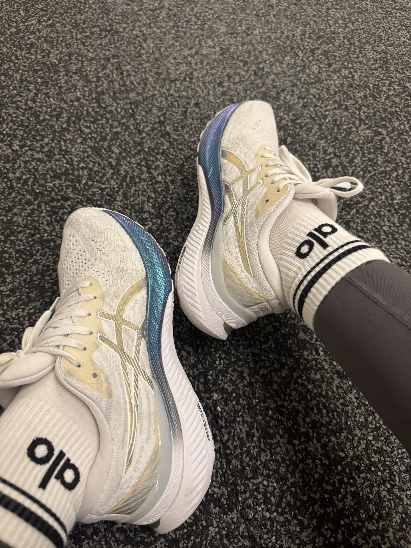 кроссовки asics gel kayano 29 - миниатюра 2