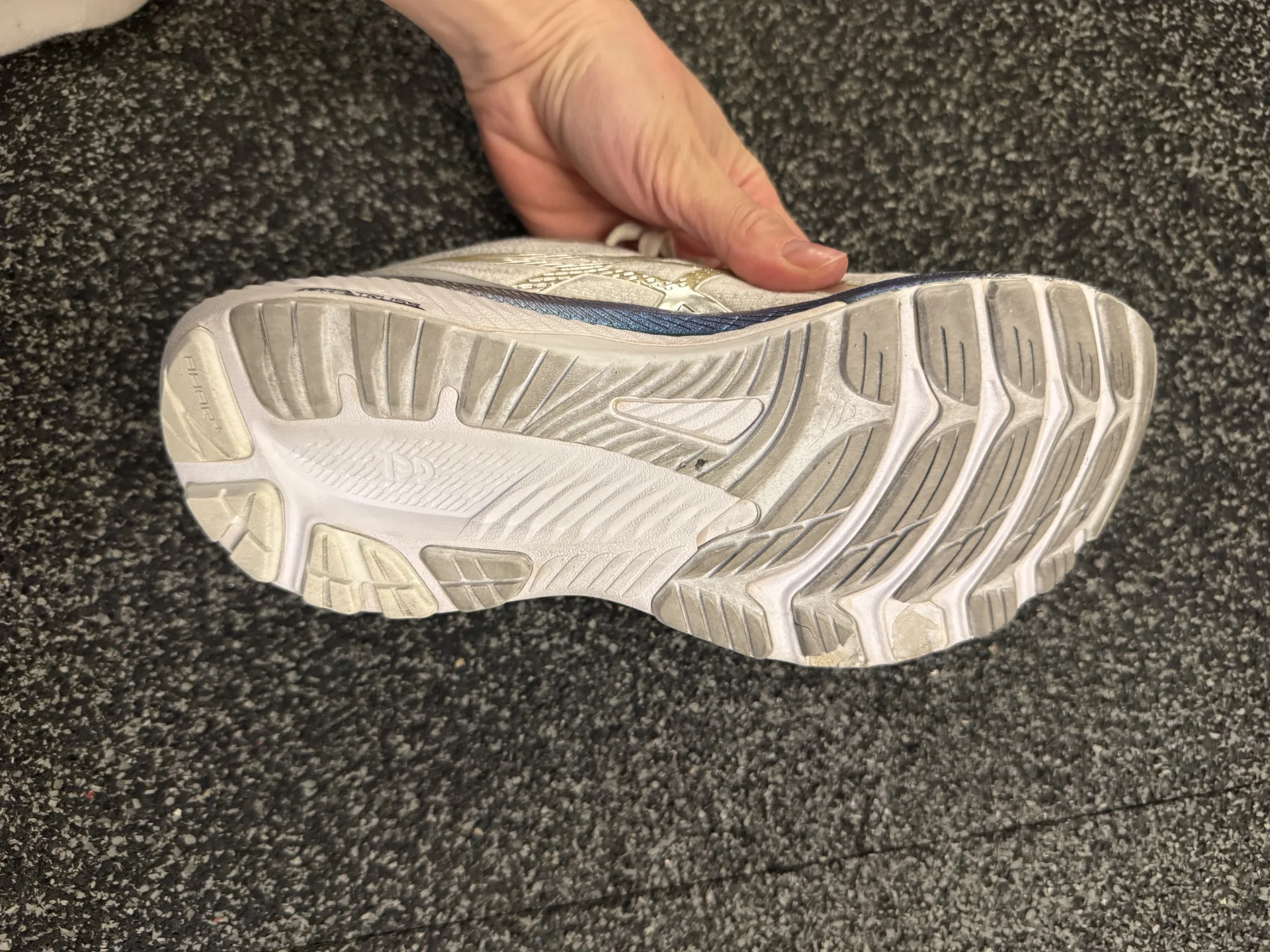 кроссовки asics gel kayano 29 - миниатюра 5